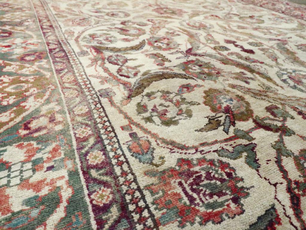 Turc Early 20th Century Turkish Oushak Accent Rug en vente