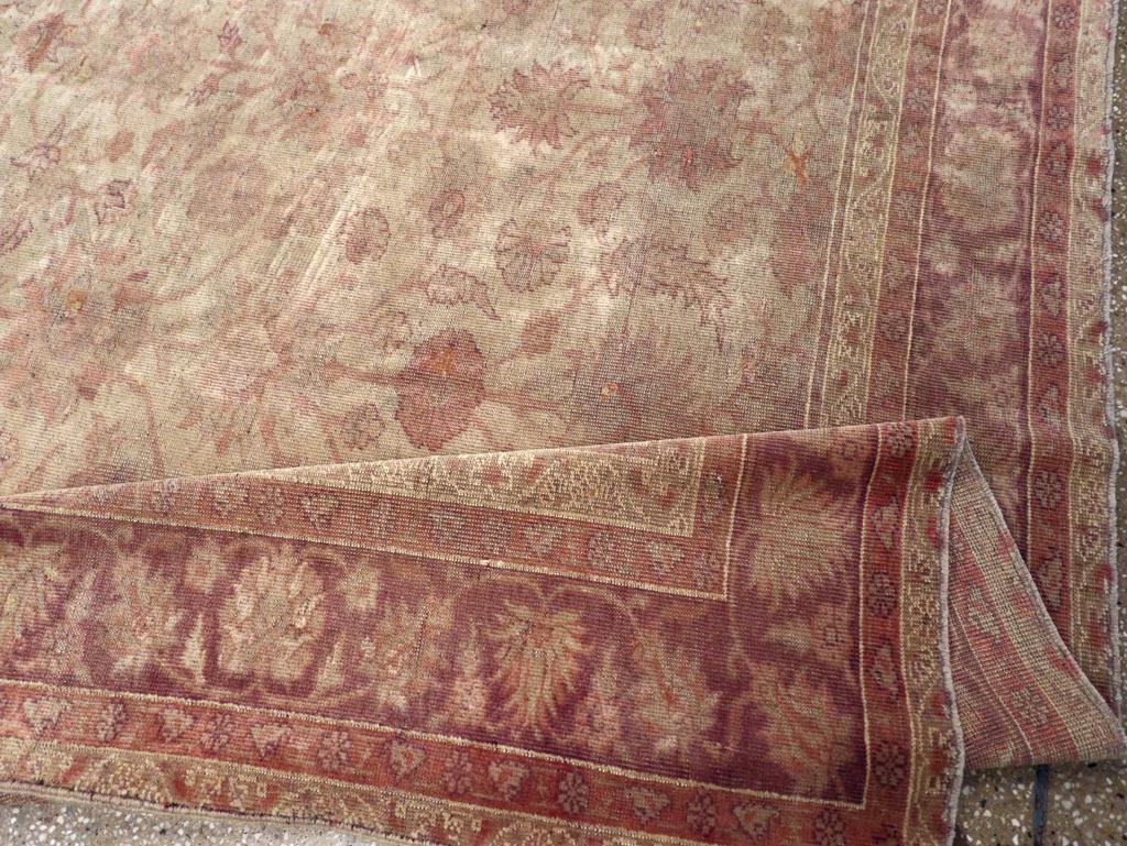 Laine Early 20th Century Turkish Oushak Accent Rug en vente