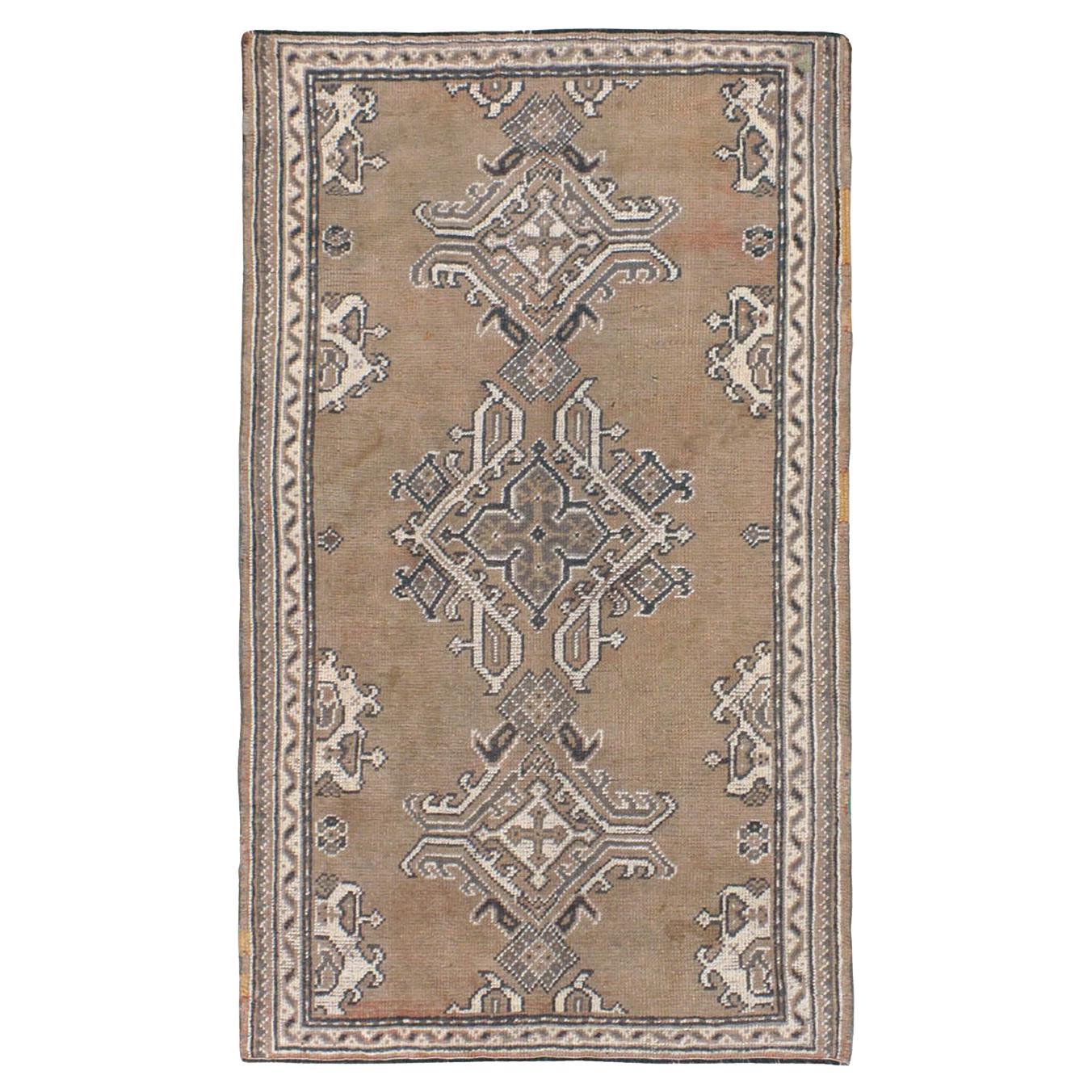 Early 20th Century Turkish Oushak Accent Rug