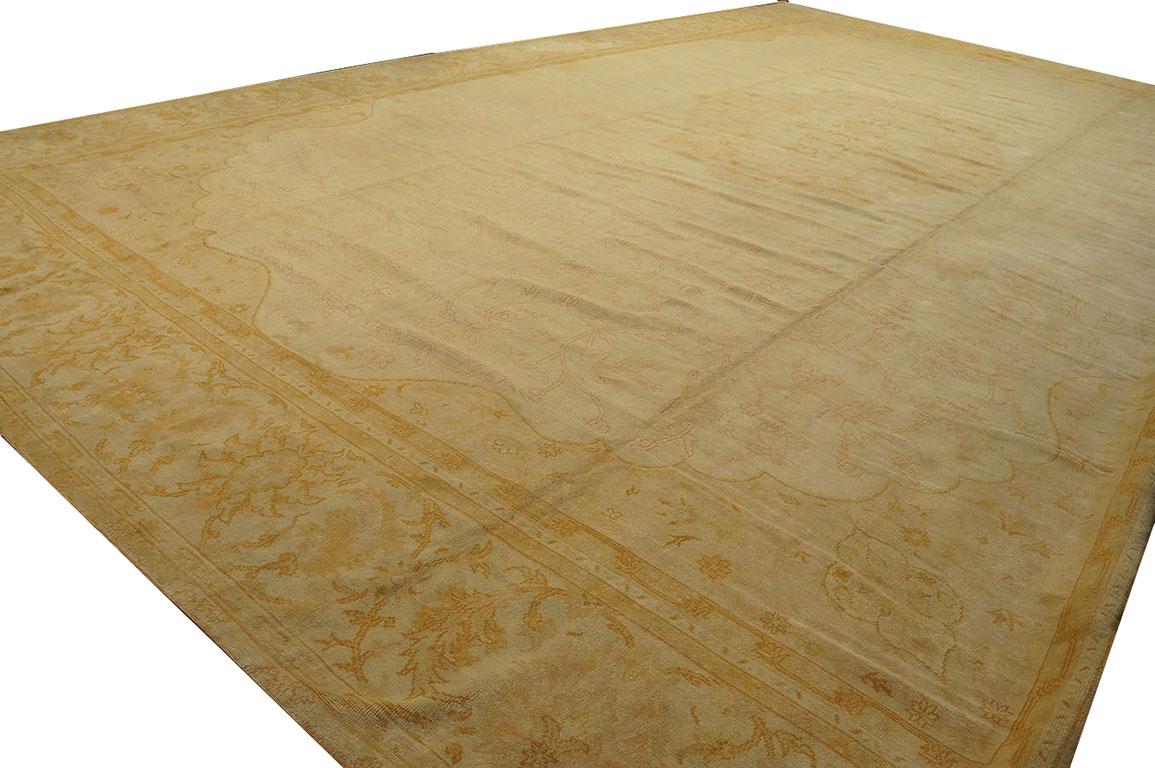 Alfombra turca Oushak Borlou de principios del siglo XX
17'2