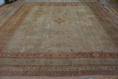 Türkischer Oushak-Teppich des frühen 20. Jahrhunderts ( 10'10" x 11' 330 x 335)