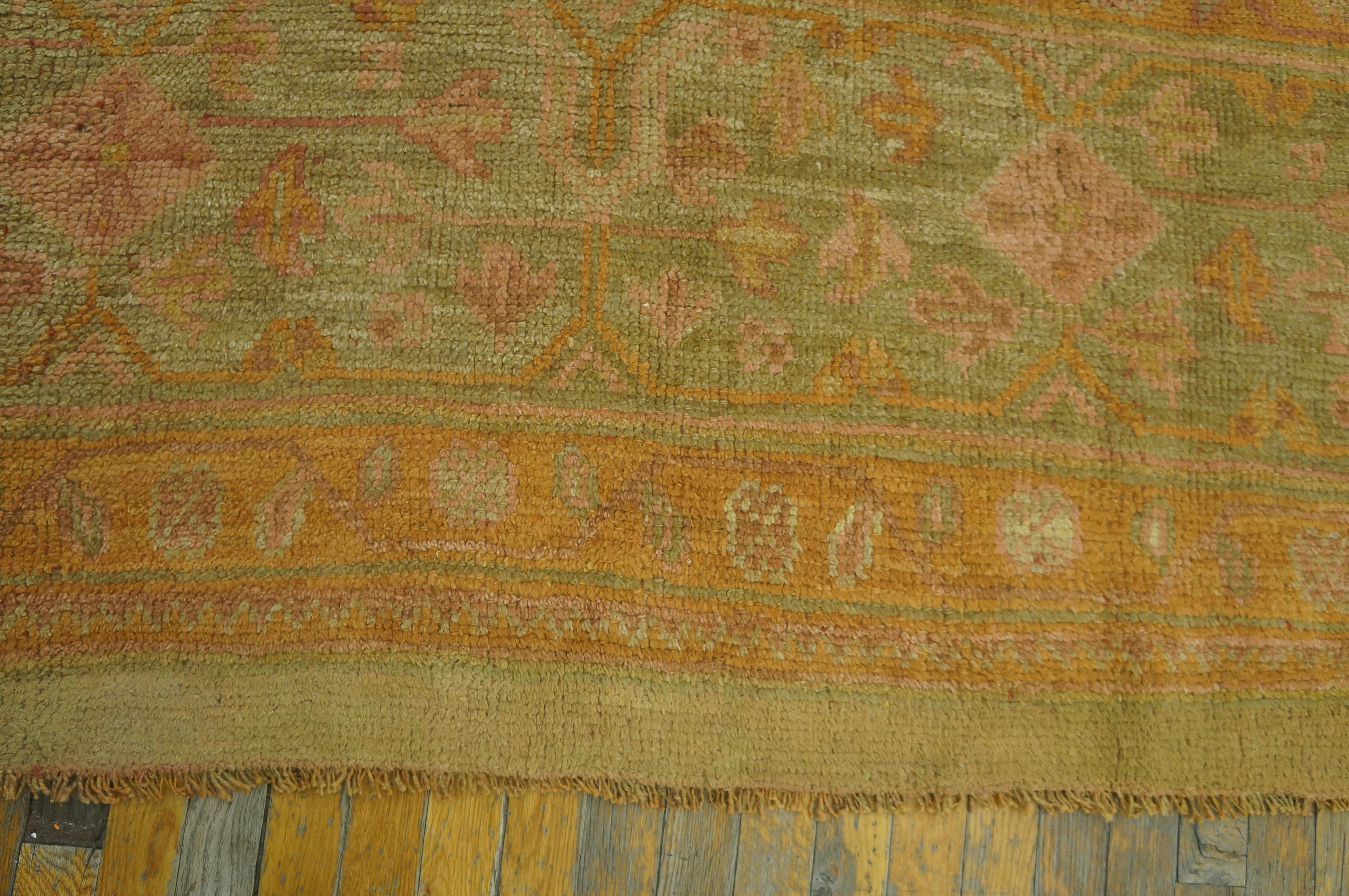 Türkischer Oushak-Teppich des frühen 20. Jahrhunderts ( 17' 6