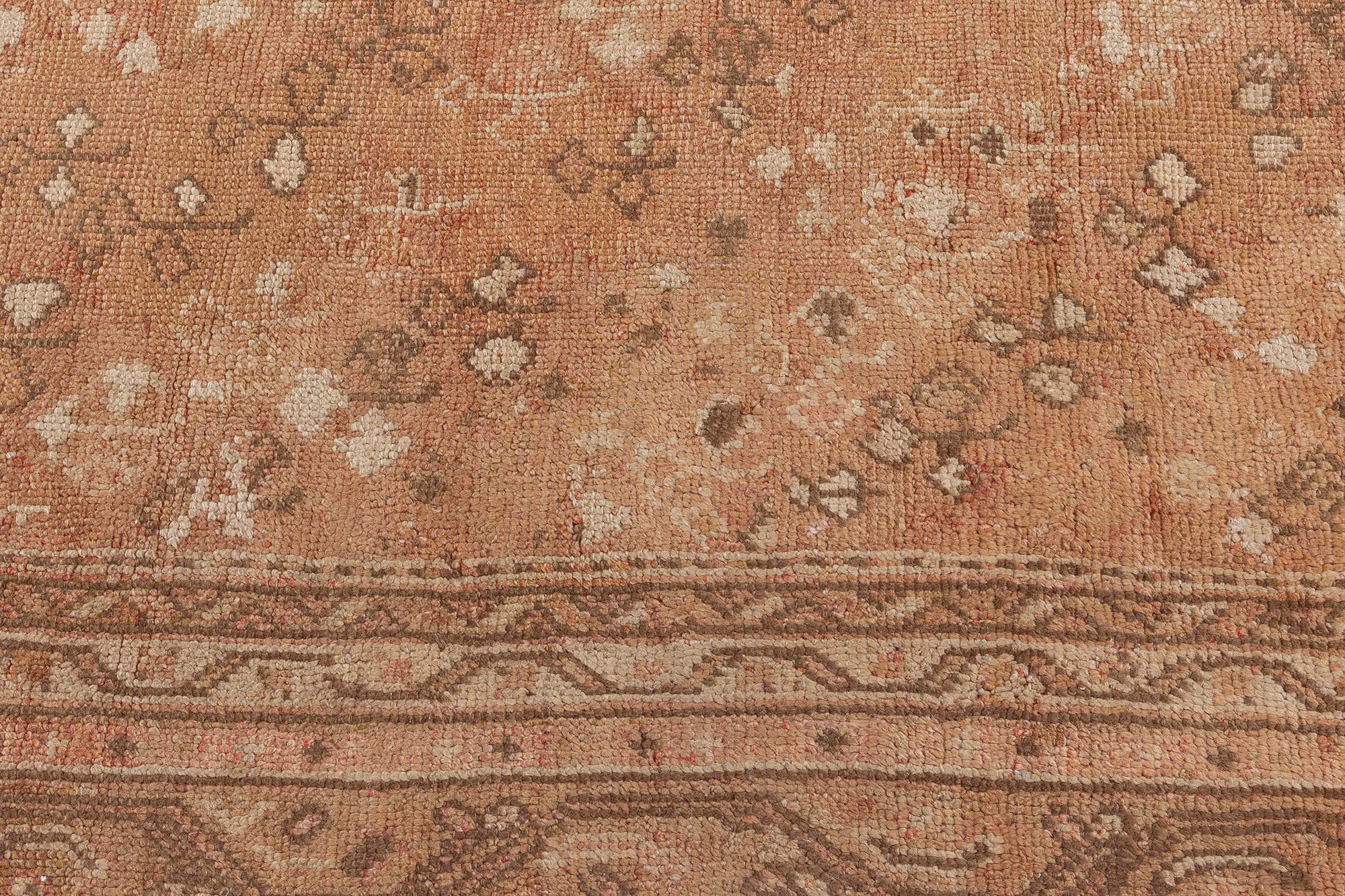 Authentic Turkish oushak handmade wool rug
Size: 11'10