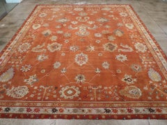 Galerie Shabab Collection Tappeto Oushak turco di grandi dimensioni dell'inizio del XX secolo