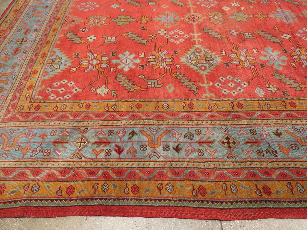 Gran alfombra turca Oushak de principios del siglo XX en Excelente estado para la venta en New York, NY