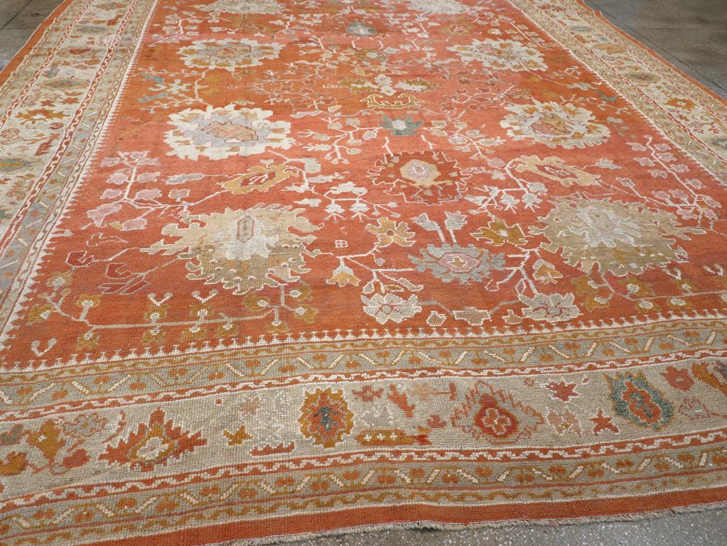 Early 20th Century Turkish Oushak Large Carpet For Sale 1