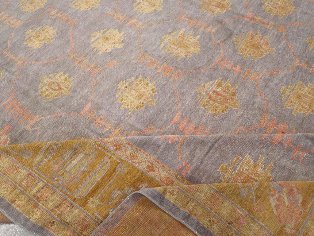 Early 20th Century Turkish Oushak Large Carpet For Sale 2