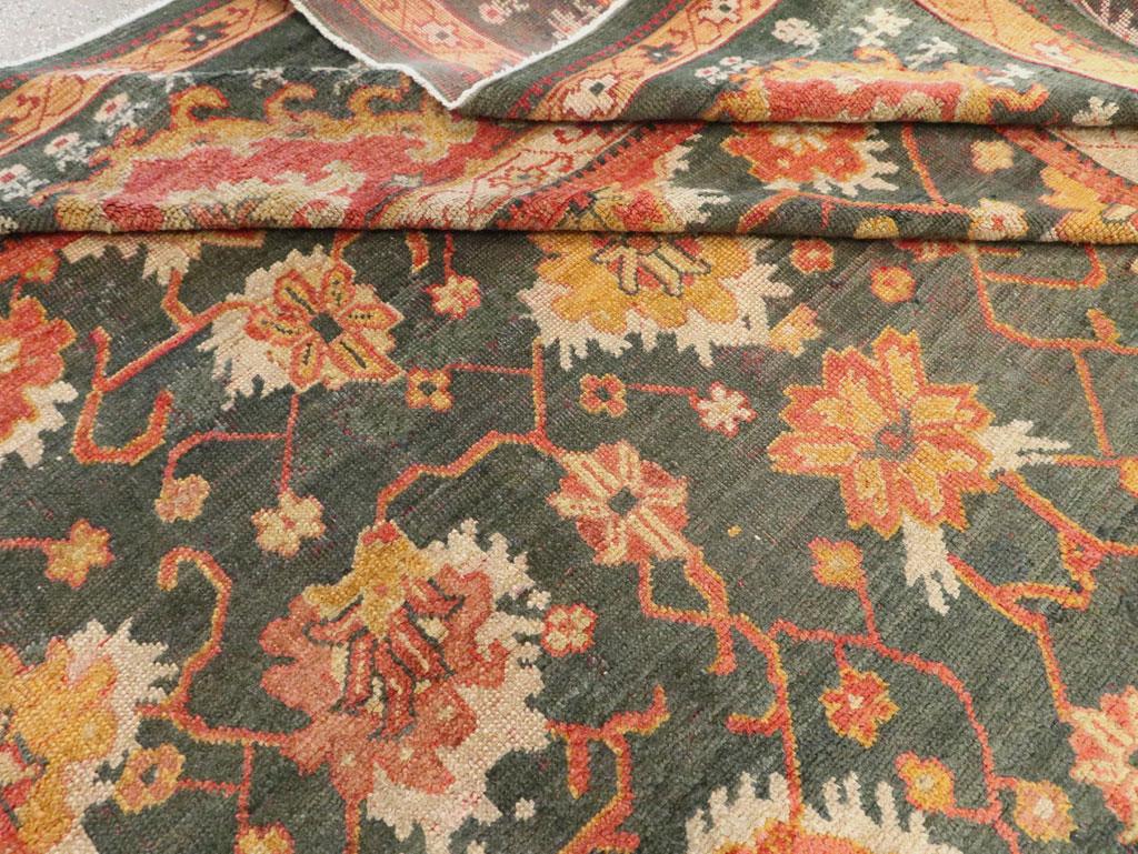 Early 20th Century Turkish Oushak Large Carpet For Sale 2