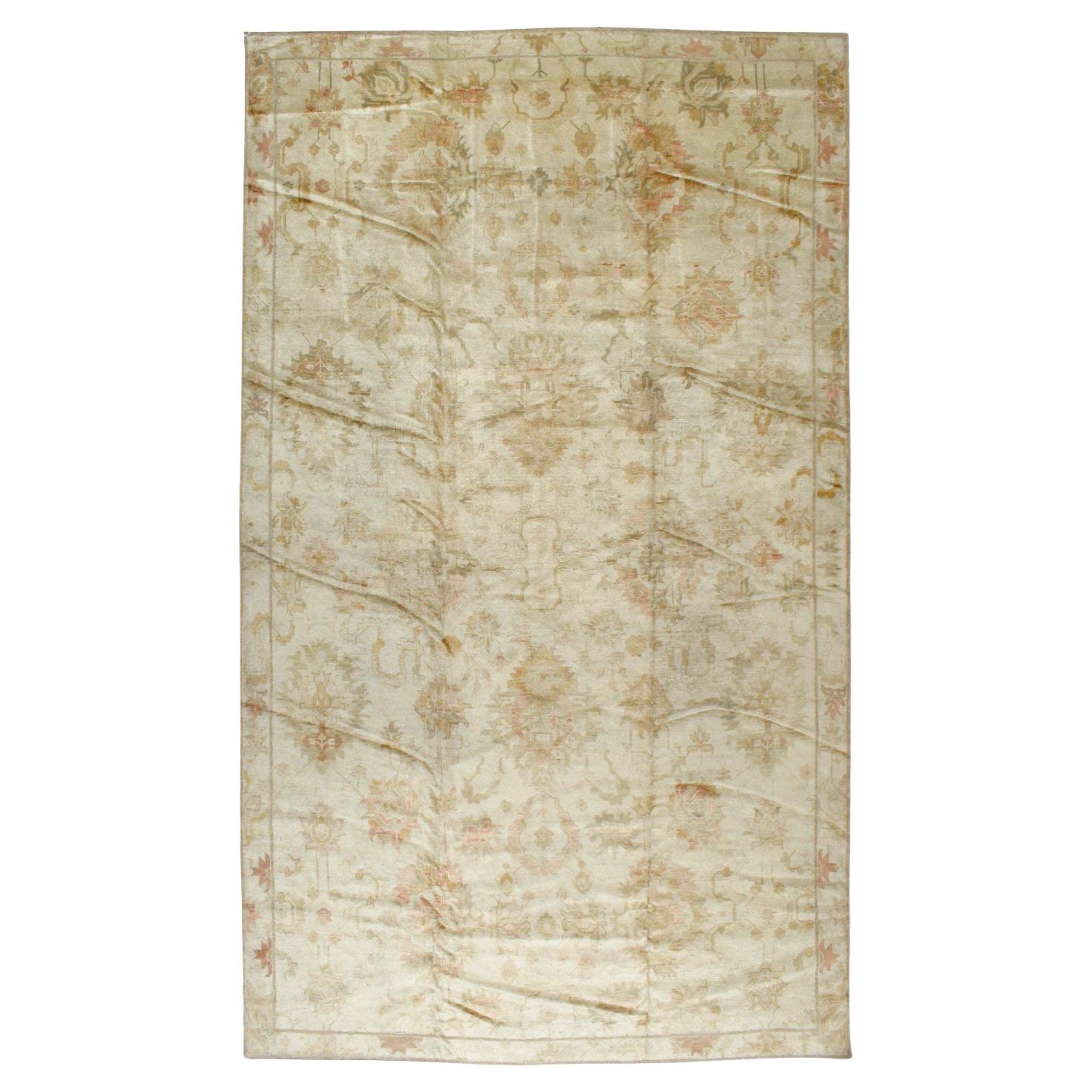 Early 20th Century Turkish Oushak Large Carpet