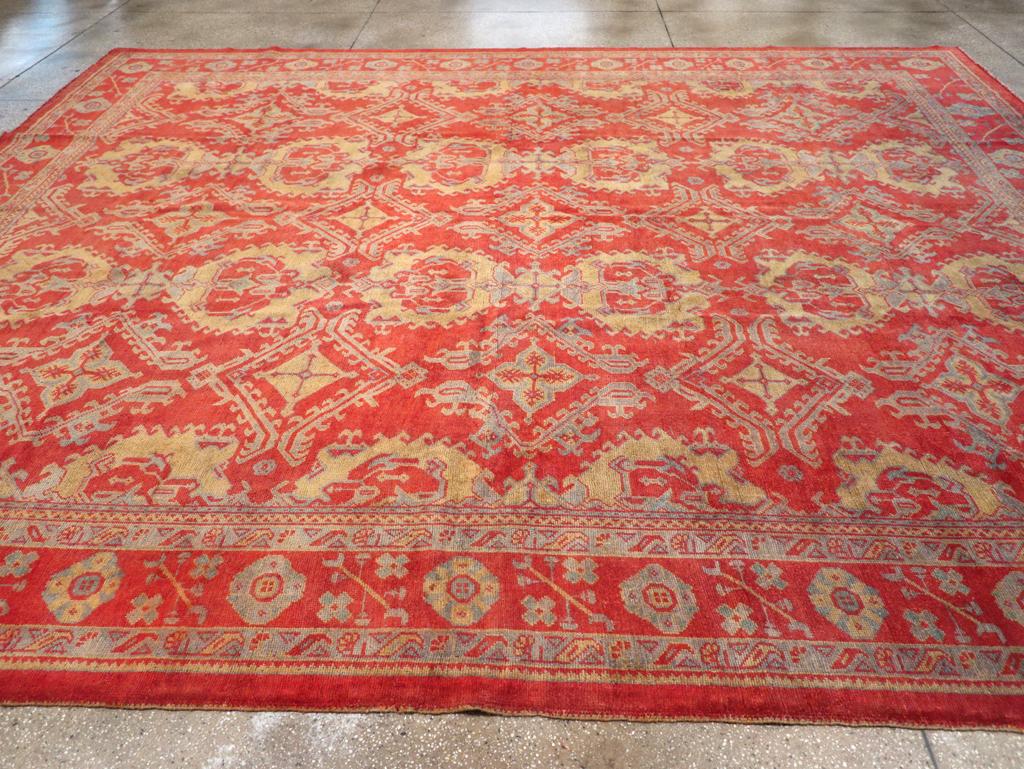 Early 20th Century Turkish Oushak Large Room Size Carpet In Excellent Condition For Sale In New York, NY