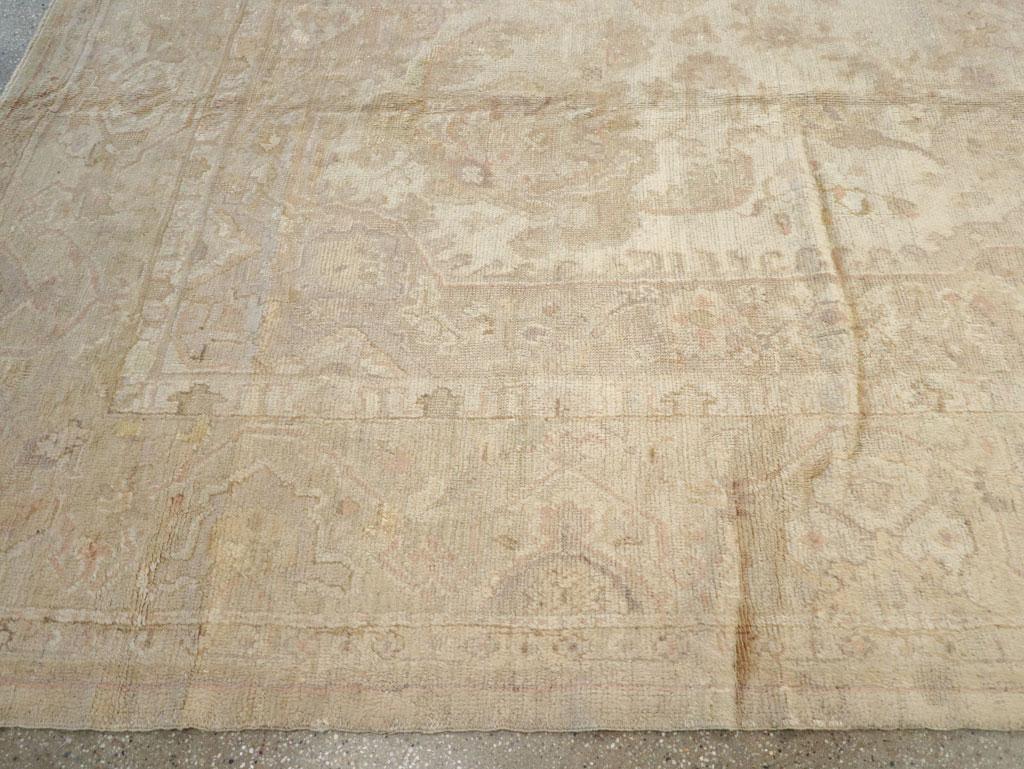 Wool Early 20th Century Turkish Oushak Large Room Size Carpet For Sale