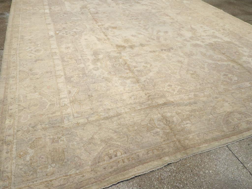 Early 20th Century Turkish Oushak Large Room Size Carpet For Sale 1