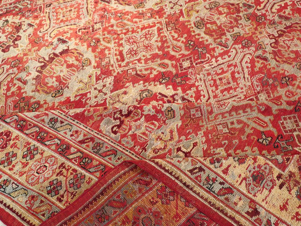 Alfombra turca Oushak de principios del siglo XX de gran tamaño para habitaciones en venta 1