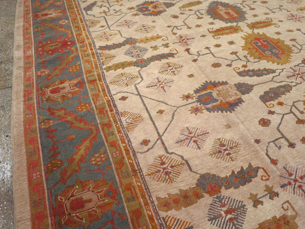 Hand-Knotted Early 20th Century Turkish Oushak Oversize Carpet For Sale