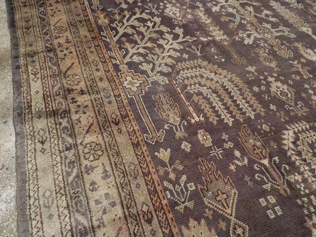 Alfombra turca Oushak de principios del siglo XX para habitaciones Turco en venta