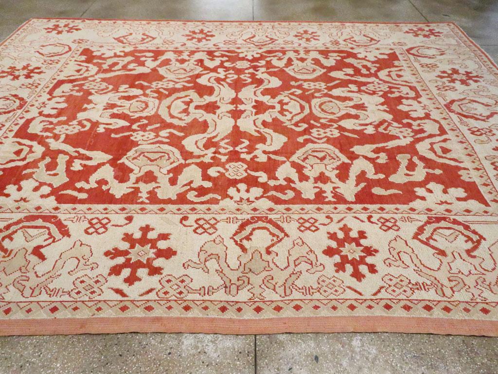 Alfombra turca Oushak de principios del siglo XX para habitaciones en Excelente estado para la venta en New York, NY