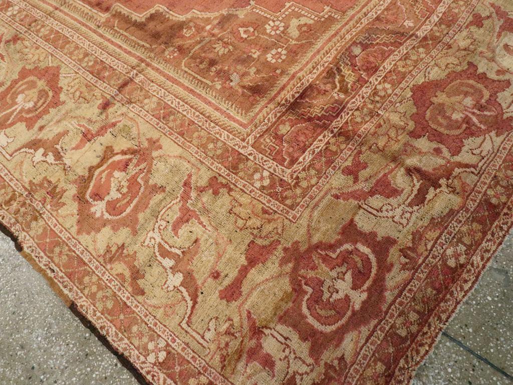 Early 20th Century Turkish Oushak Room Size Carpet For Sale 1