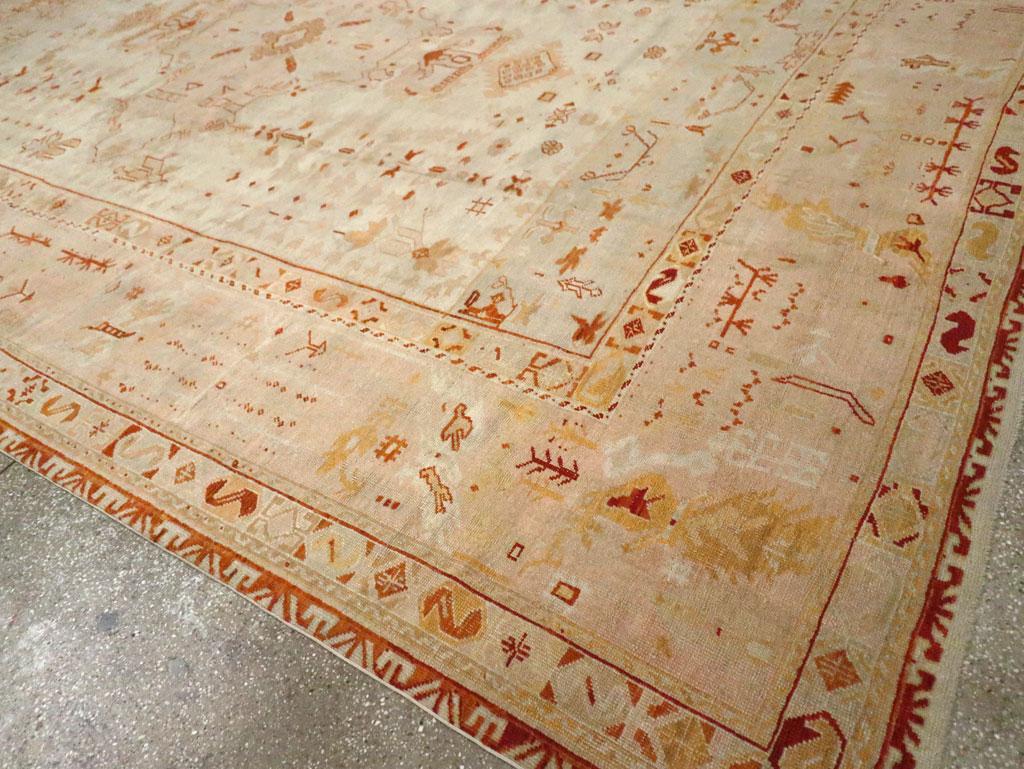 Alfombra turca Oushak de principios del siglo XX para habitaciones Lana en venta