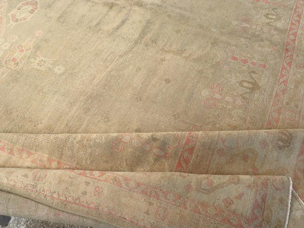 Early 20th Century Turkish Oushak Room Size Carpet For Sale 2