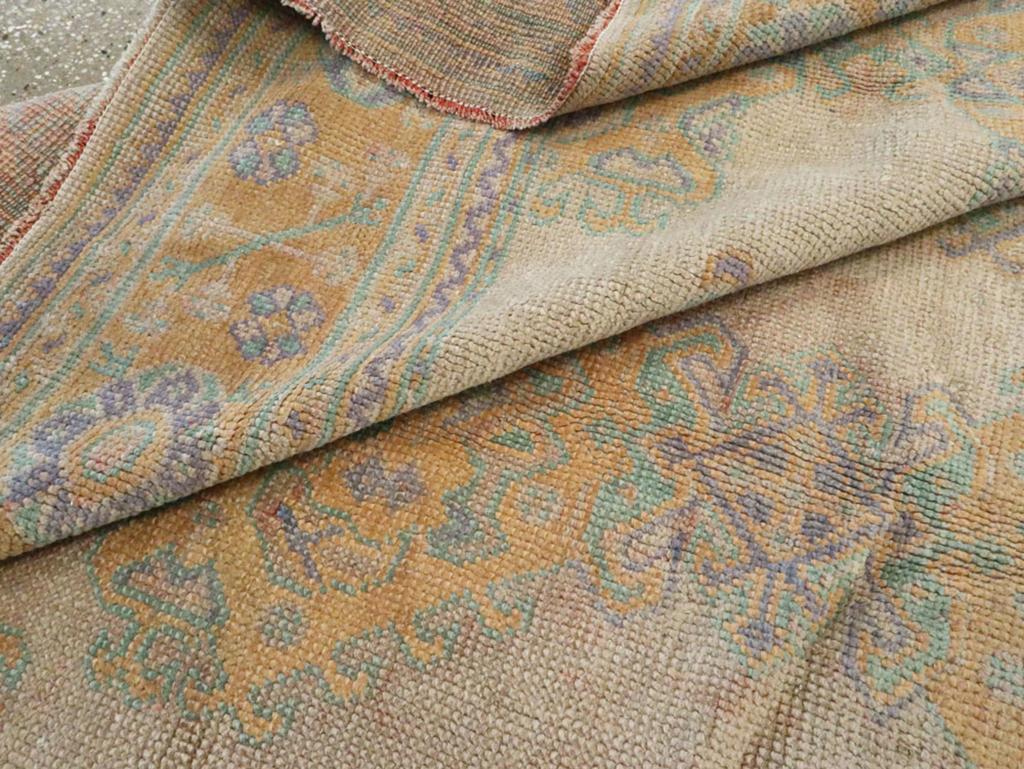 Early 20th Century Turkish Oushak Room Size Carpet For Sale 2
