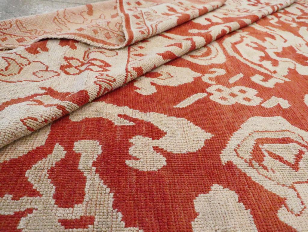 Alfombra turca Oushak de principios del siglo XX para habitaciones en venta 2