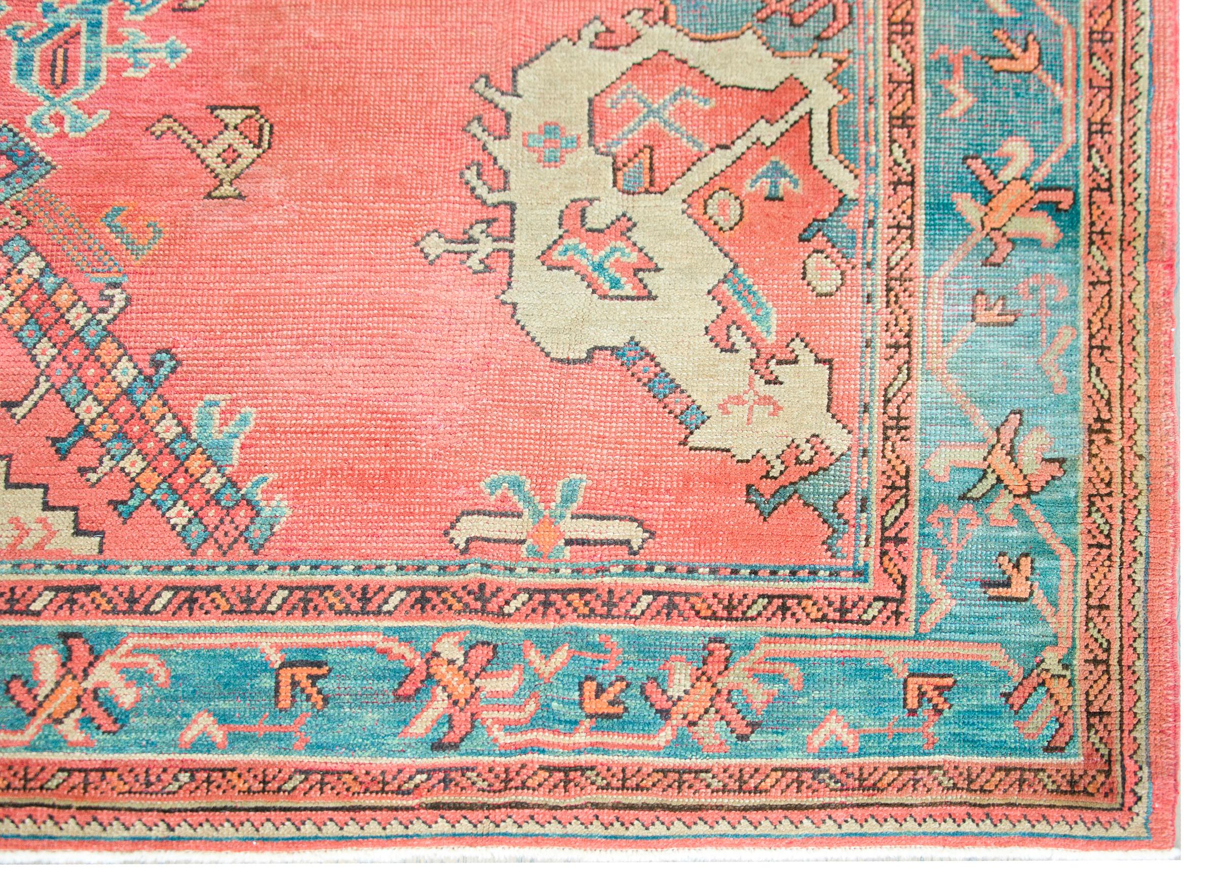 Early 20th Century Turkish Oushak Rug 5