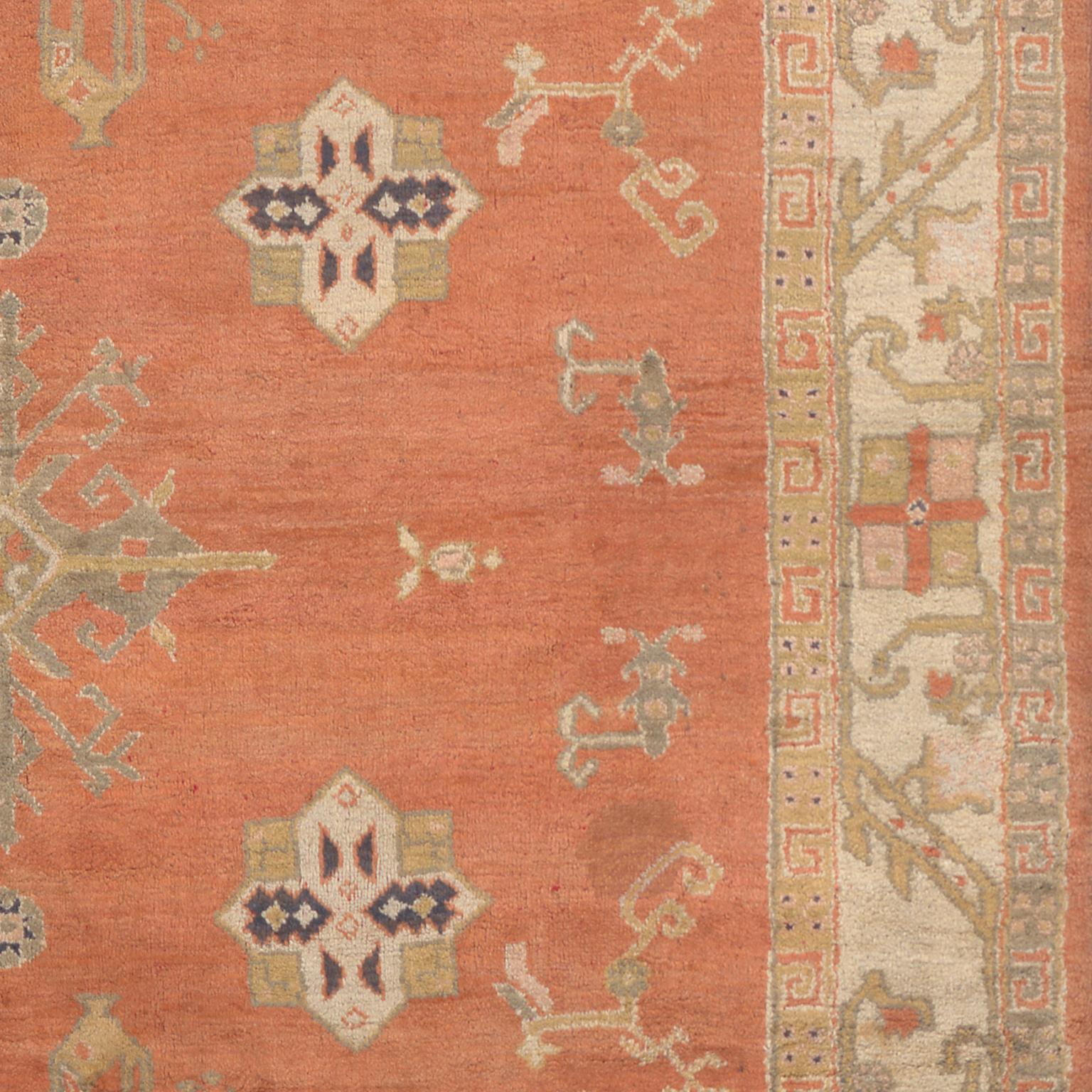 Türkischer Oushak-Teppich aus dem frühen 20. Jahrhundert (Wolle) im Angebot