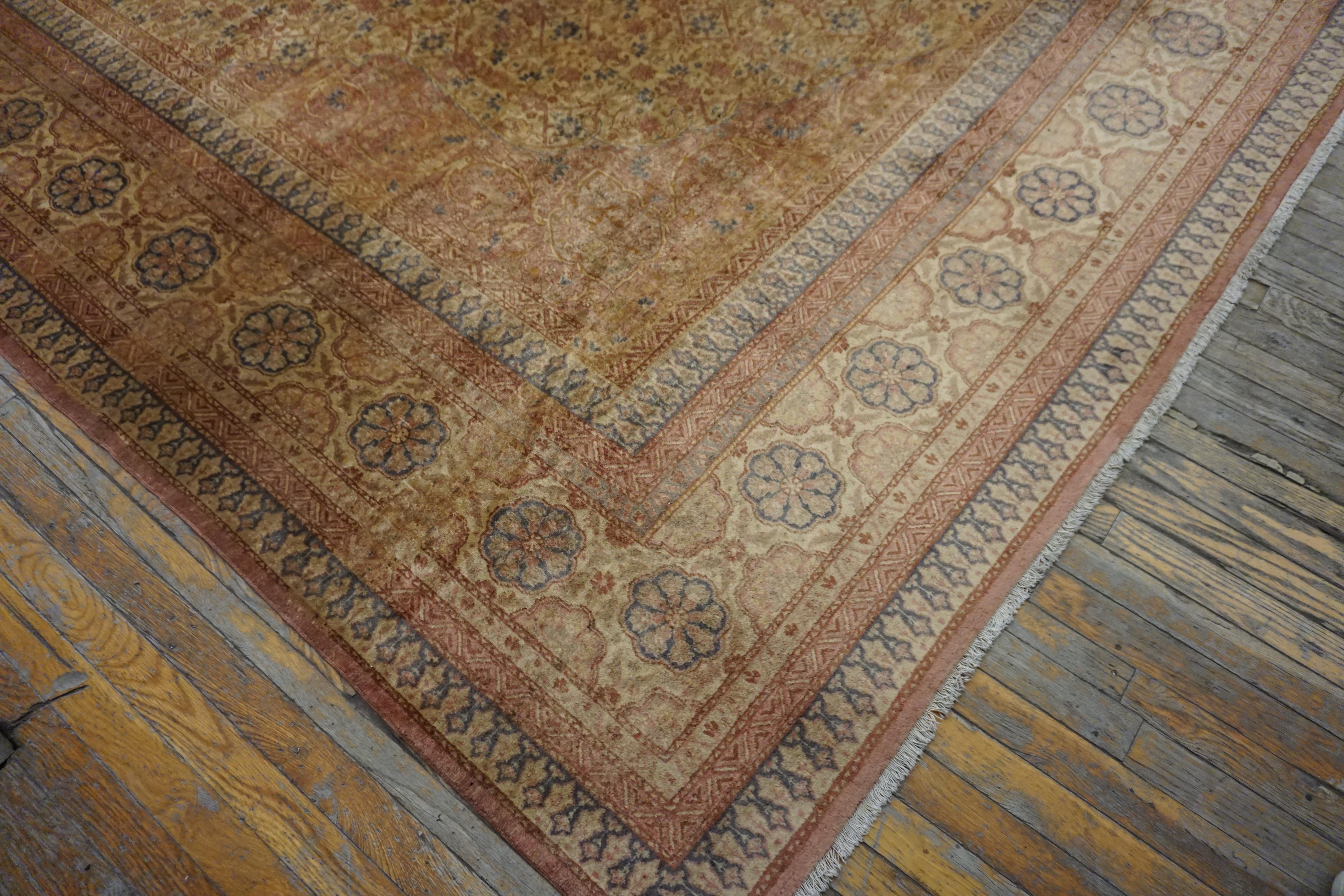 Early 20th Century Turkish Sivas Carpet ( 11' x 15'2