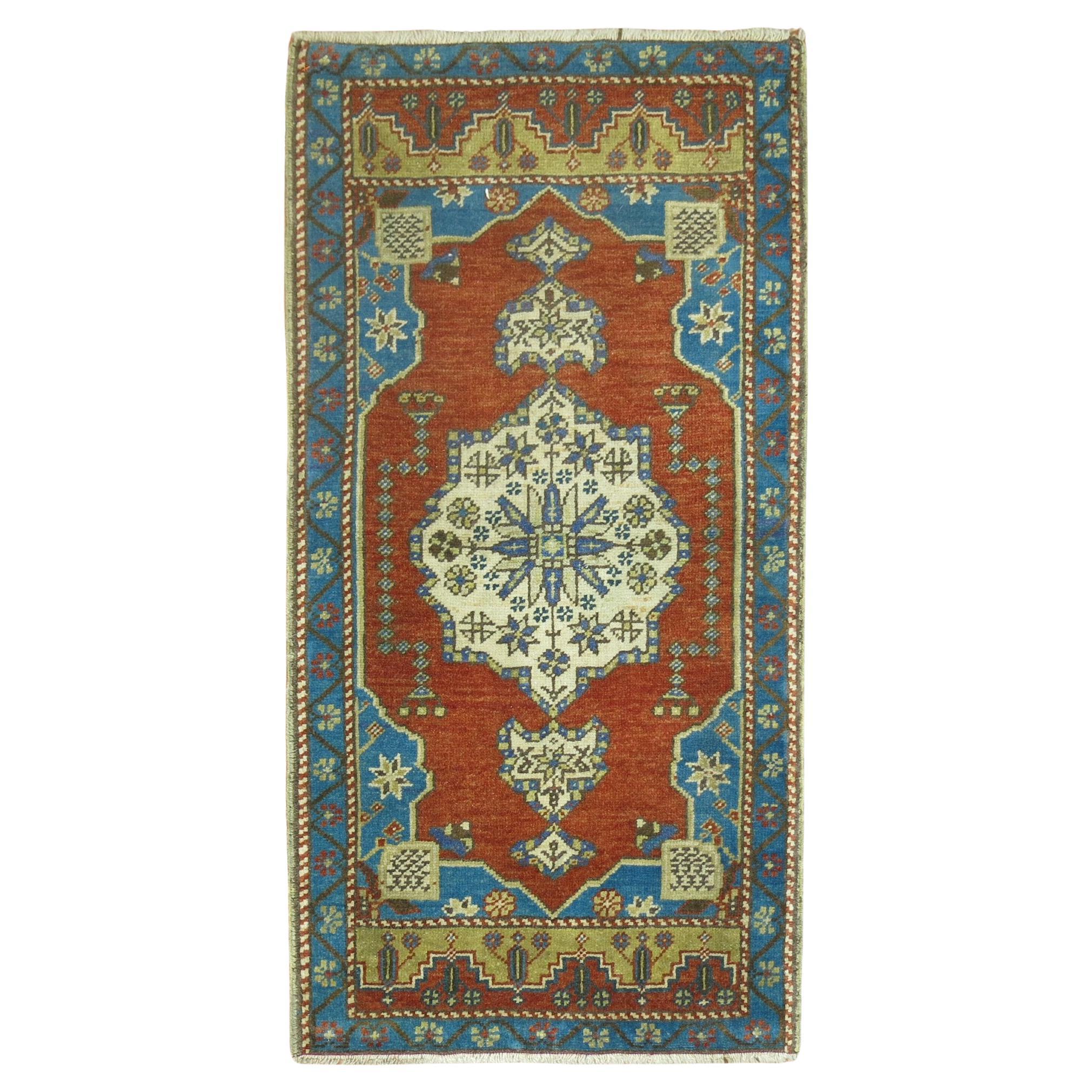 Early 20th Century Turkish Small Rug For Sale