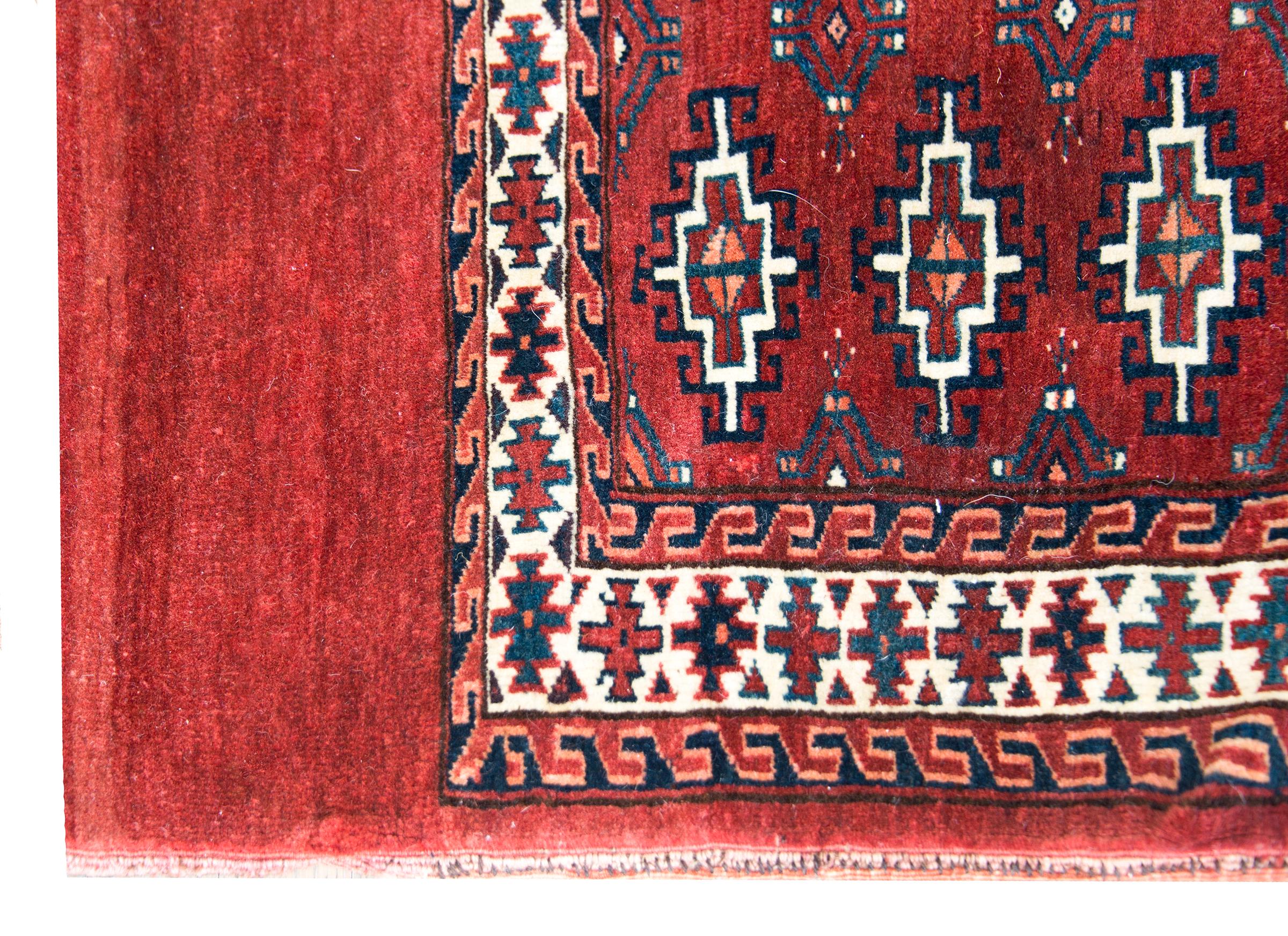 Early 20th Century Turkman Bag Face Rug For Sale 4