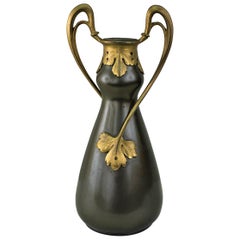 Vaso Art Nouveau a due colori dei primi del Novecento