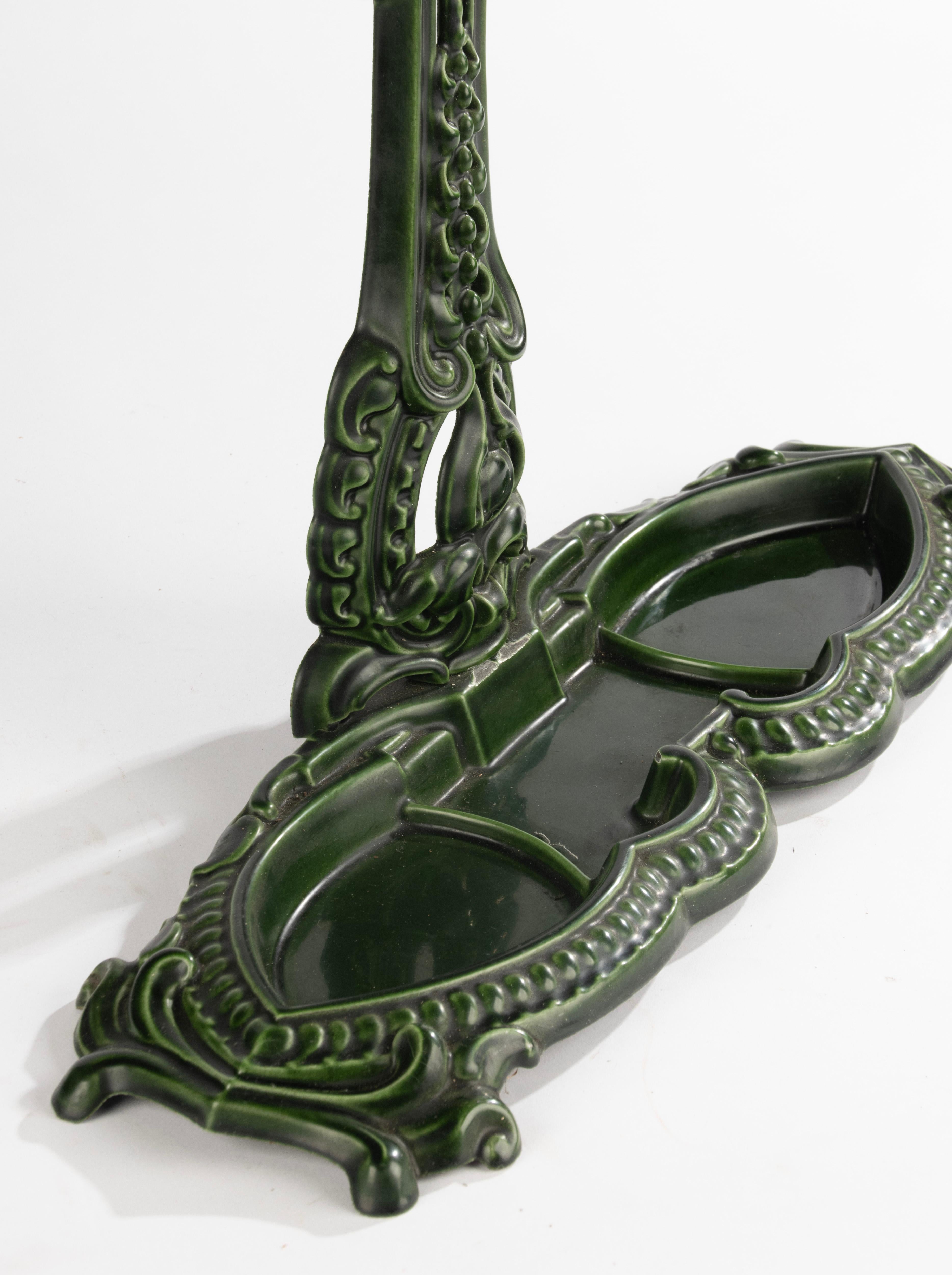 Early 20th Century Umbrella Stand - France - Cast Iron with Green Enamel For Sale 12