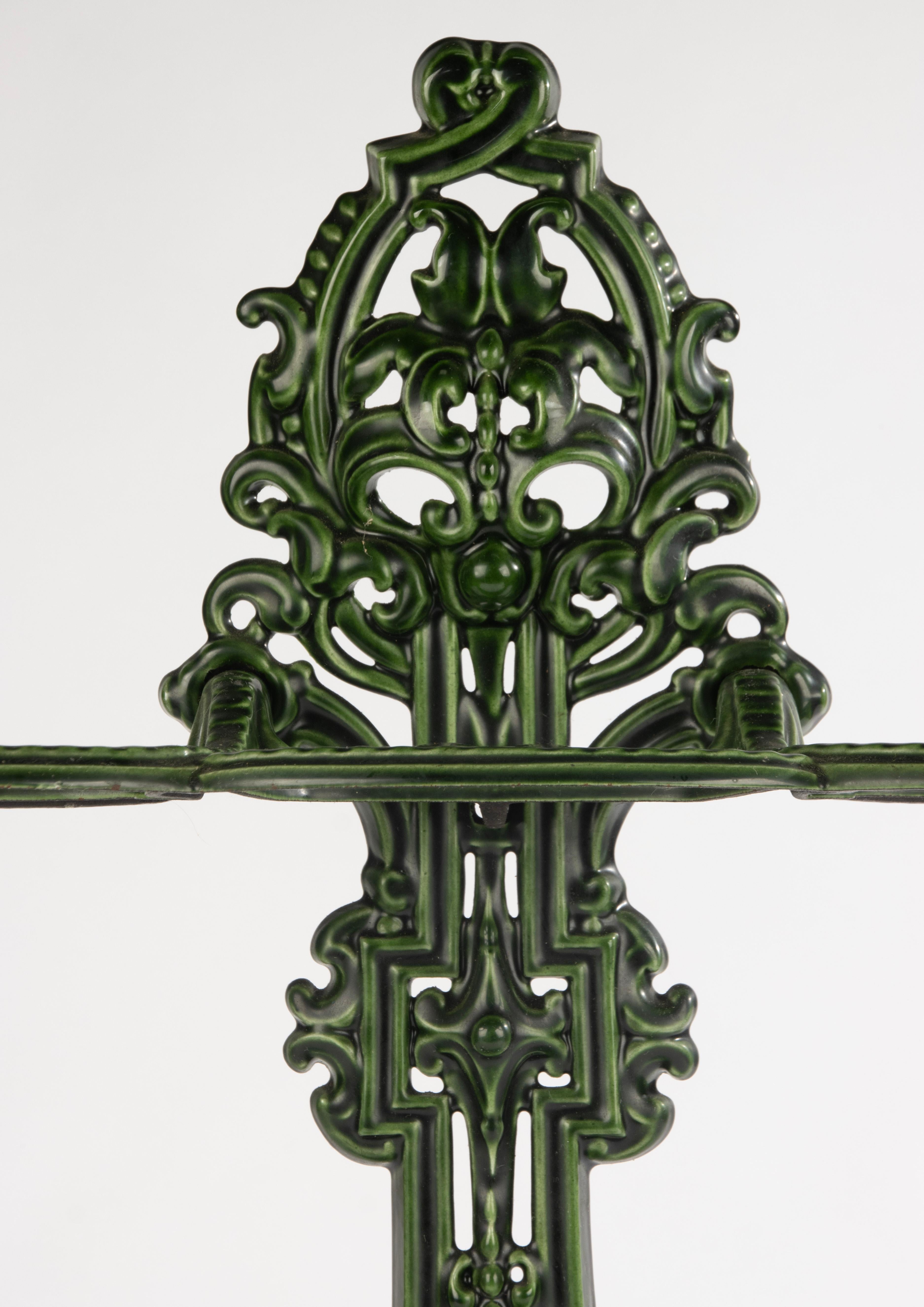 Belle Époque Early 20th Century Umbrella Stand - France - Cast Iron with Green Enamel For Sale