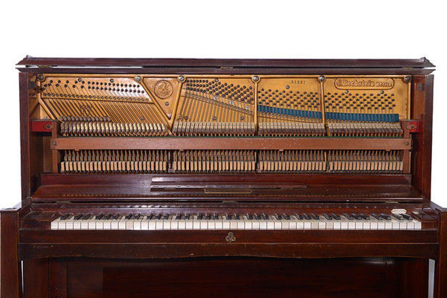 Early 20th Century Upright Piano Manufactured by C. Bechstein For Sale 3