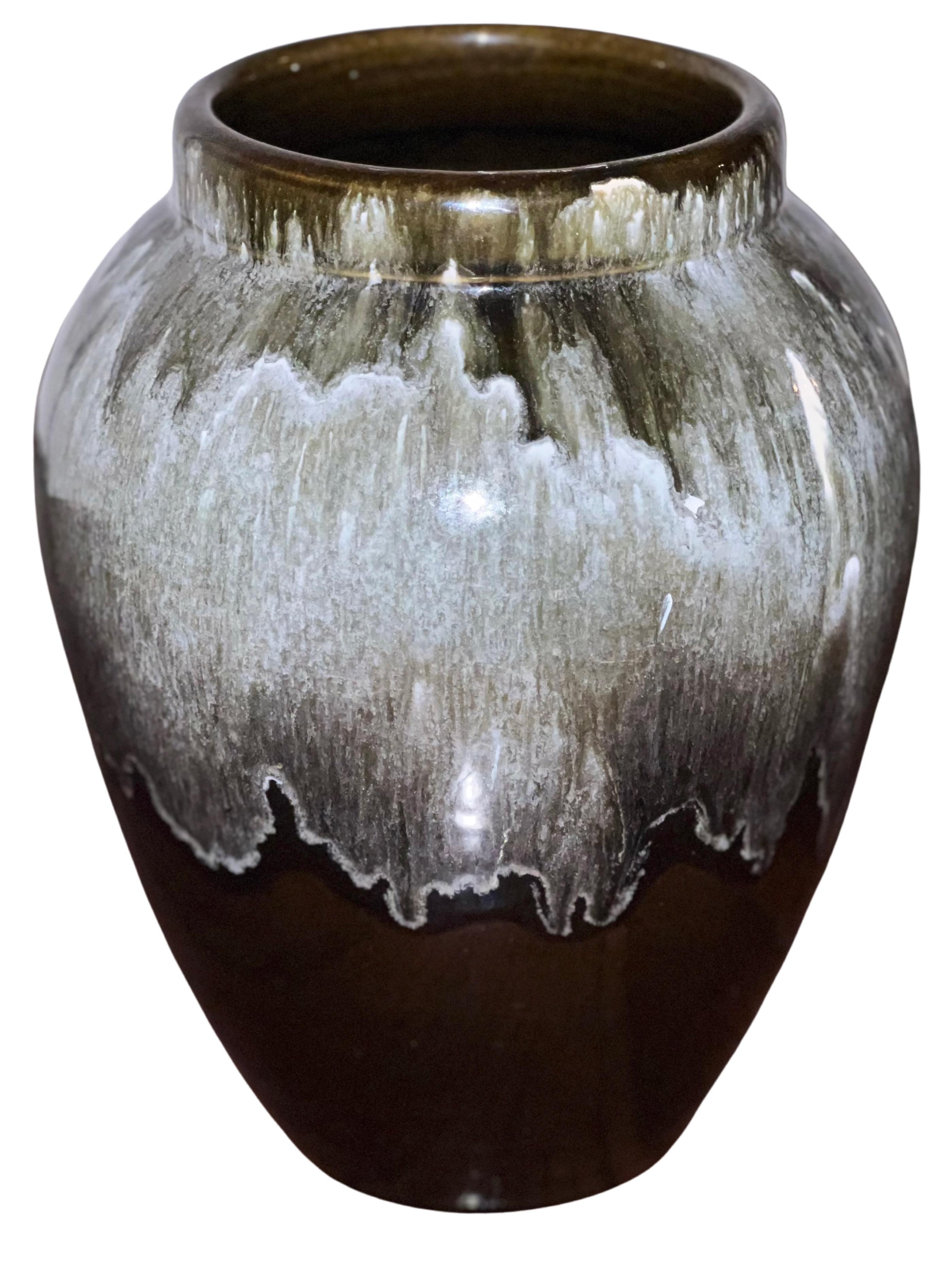 Ceramic Early 20th Century U.S.A. Pottery Drip Glaze Planter For Sale