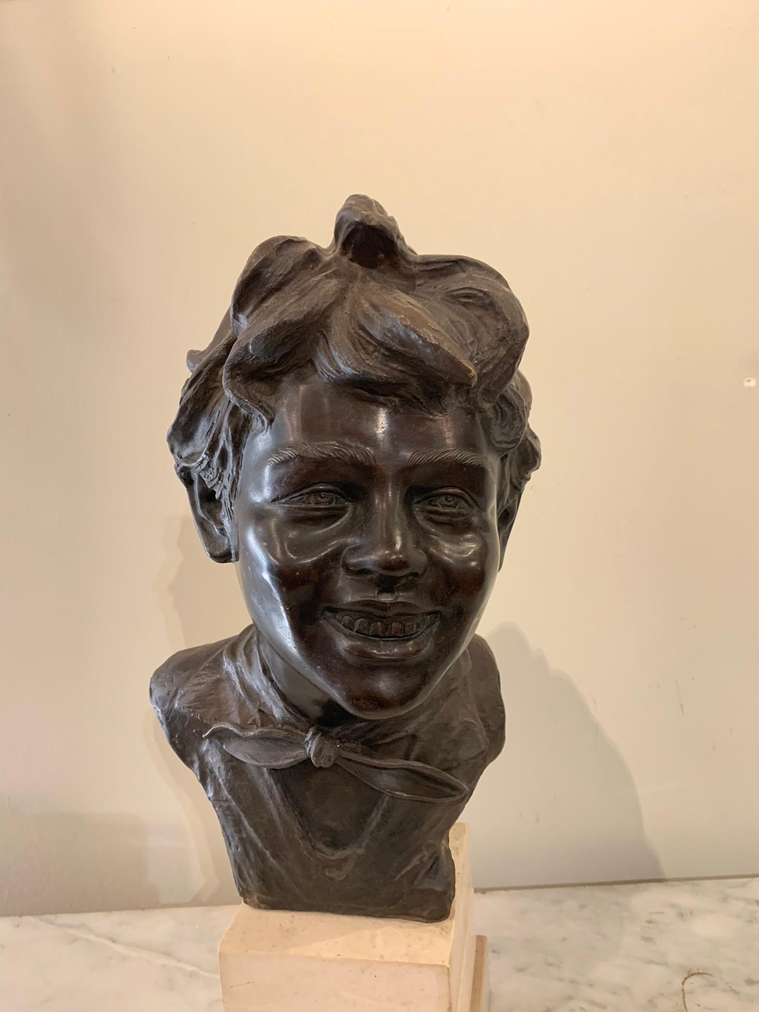 Early 20th Century, V. Cinque Bronze Sculpture 'Scugnizzo' For Sale 10