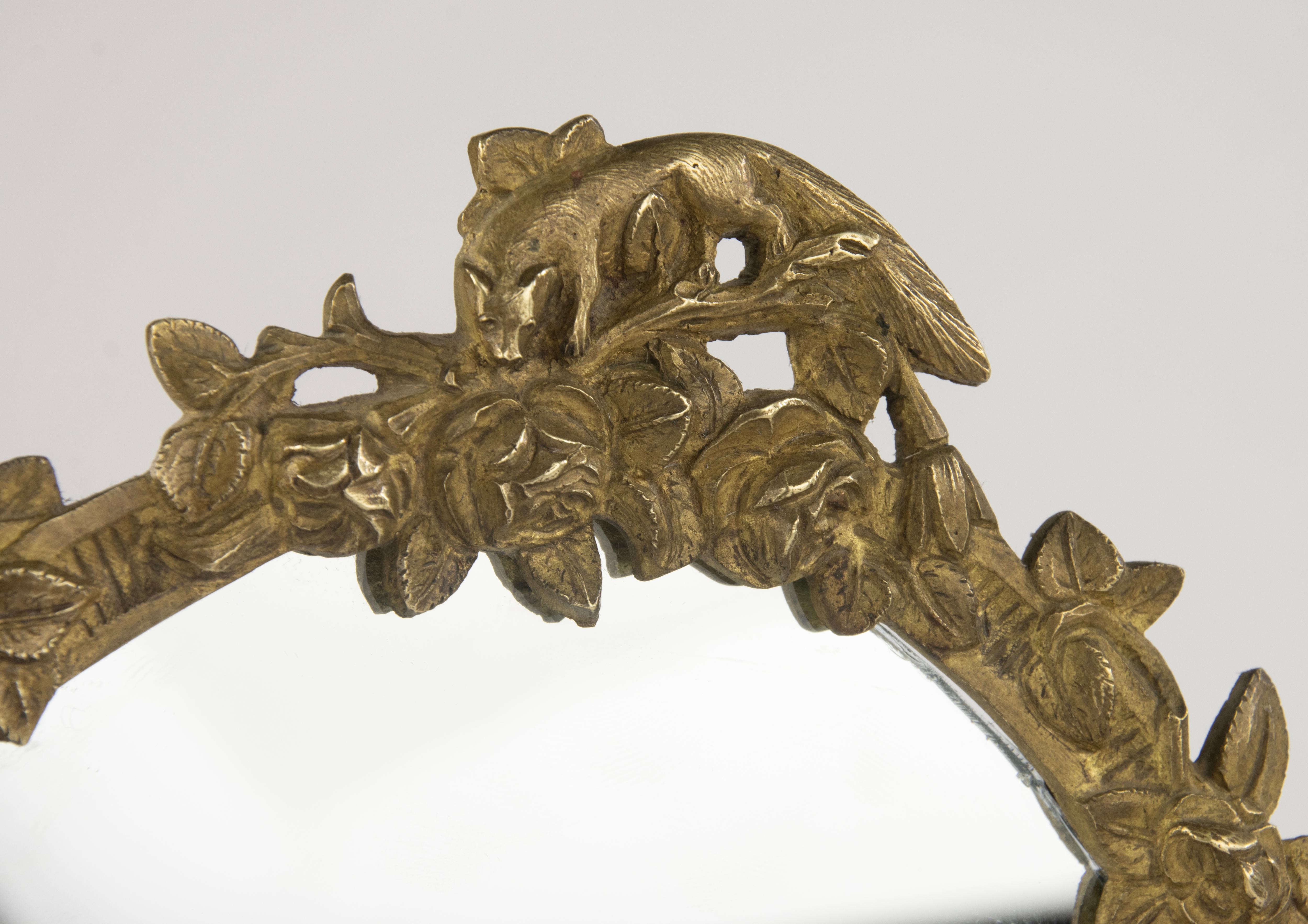 Laiton Miroir de courtoisie du début du XXe siècle - France - Bronze - Motif d'oiseaux et de fleurs en vente