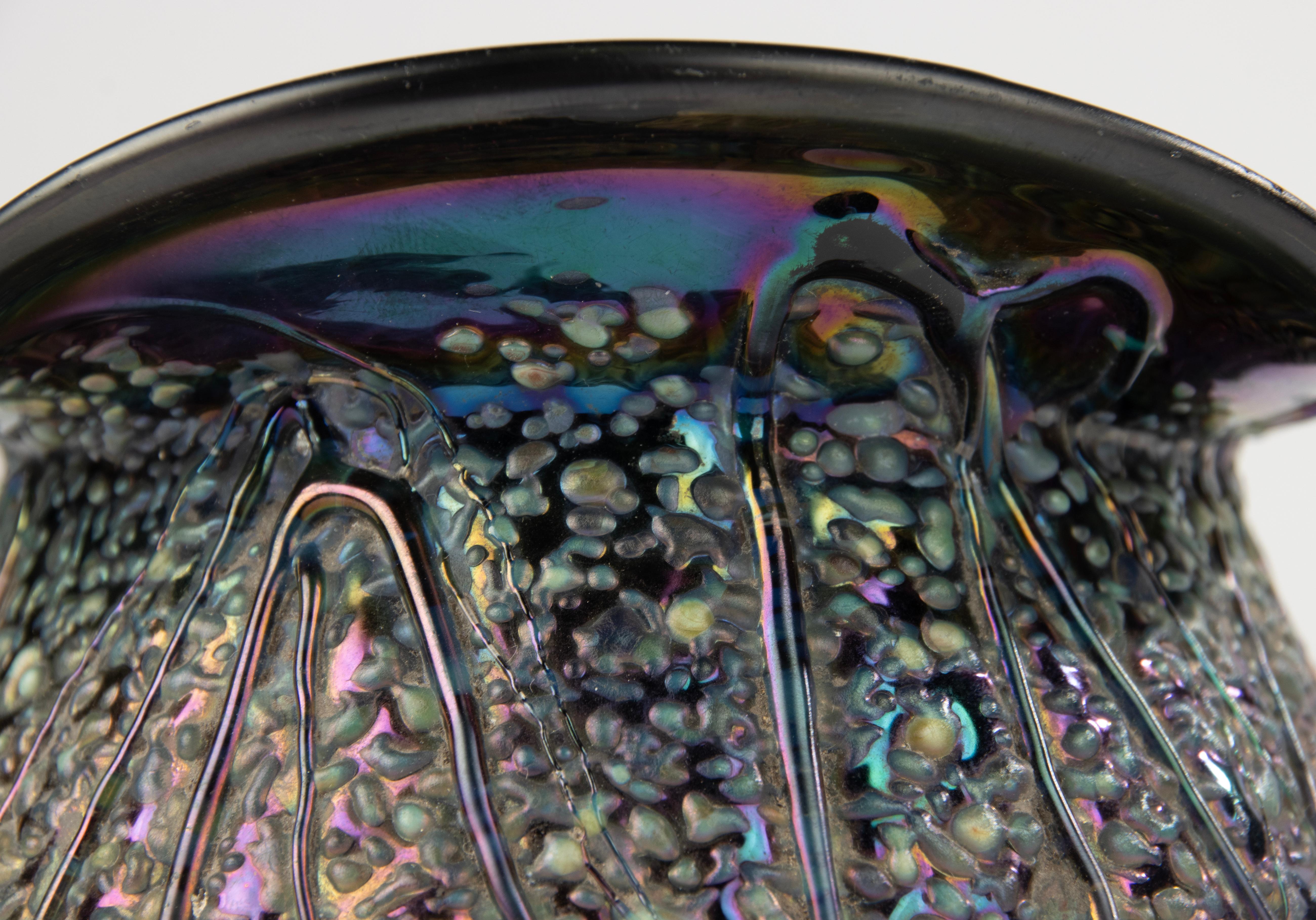 Early 20th Century Vase - Loetz - Iridescent Art Glass - Papillon Texture For Sale 4