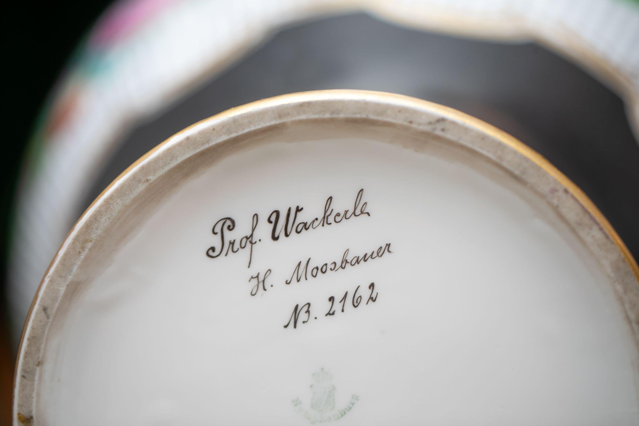 Altro Vaso dei primi del Novecento Nymphenburg Porcelain Manufactory Monaco tedesco Wackerle in vendita