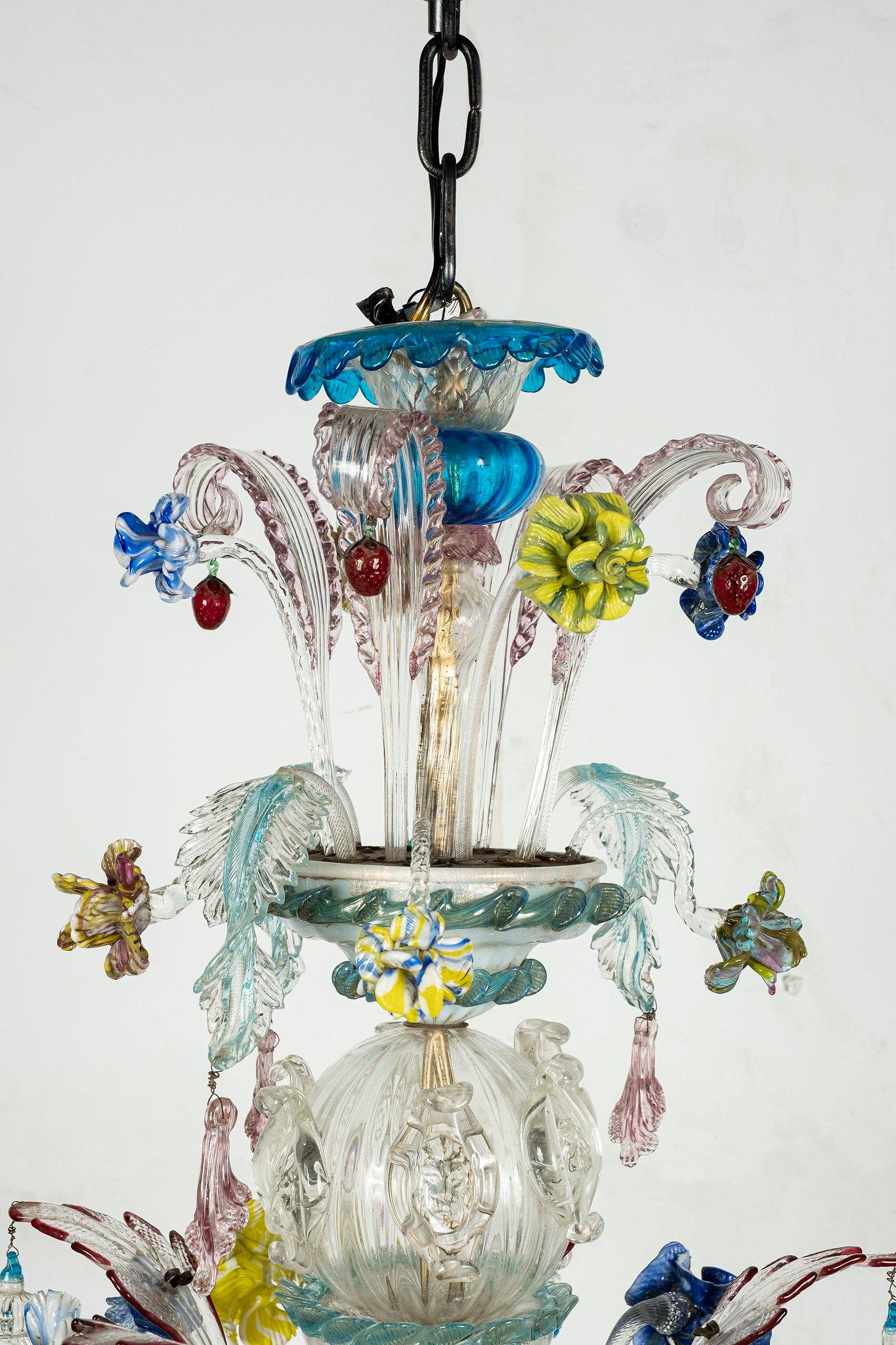 Early 20th Century Venetian Chandelier For Sale 5