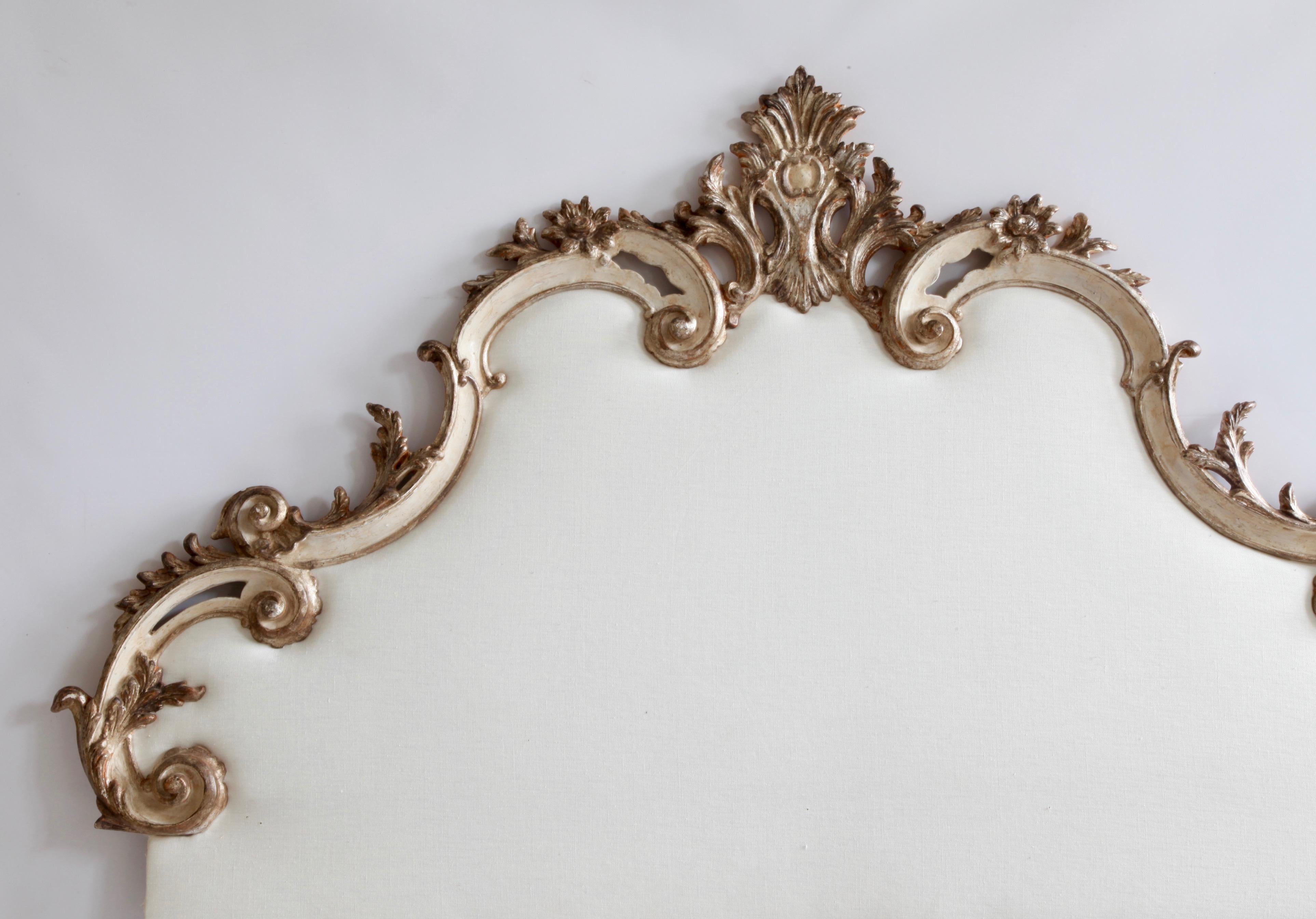Early 20th Century Venetian Headboard in Antique White with Silver Highlights 4