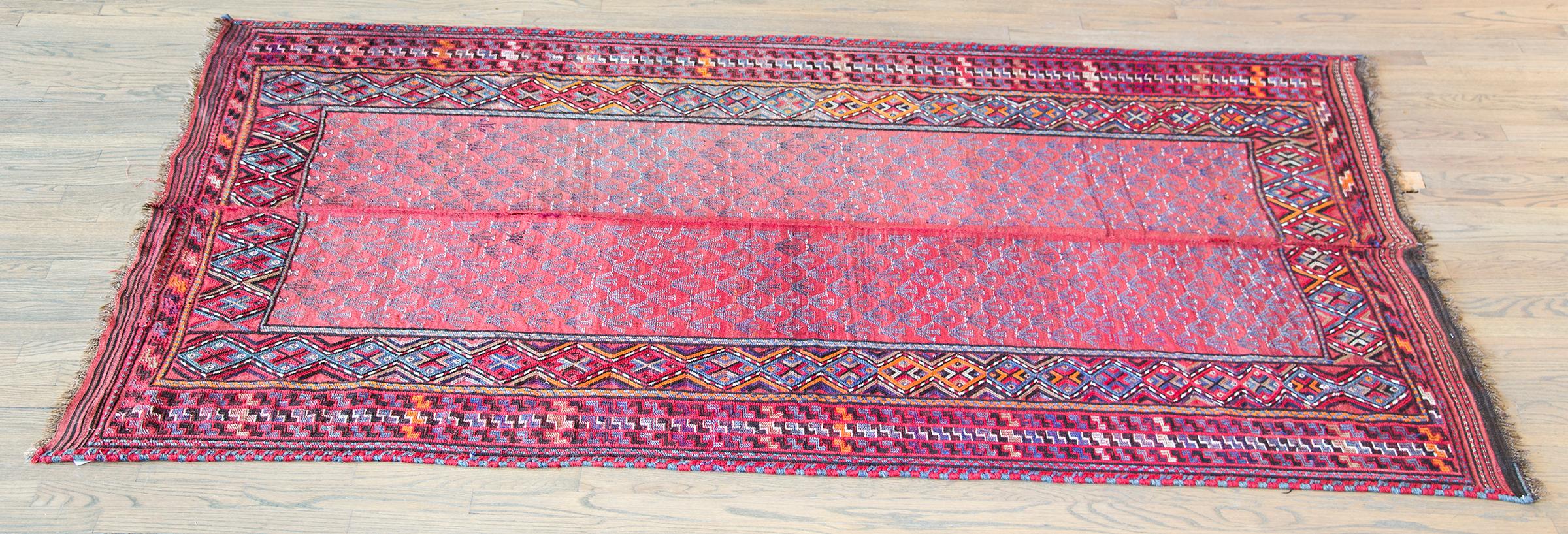 Early 20th Century Verne Turkman Rug For Sale 7