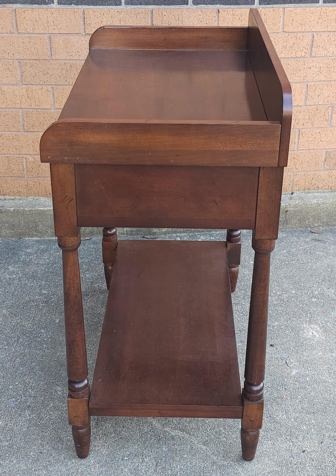 Early 20th Century Victorian Mahogany Single Drawer Wash Stand For Sale 1