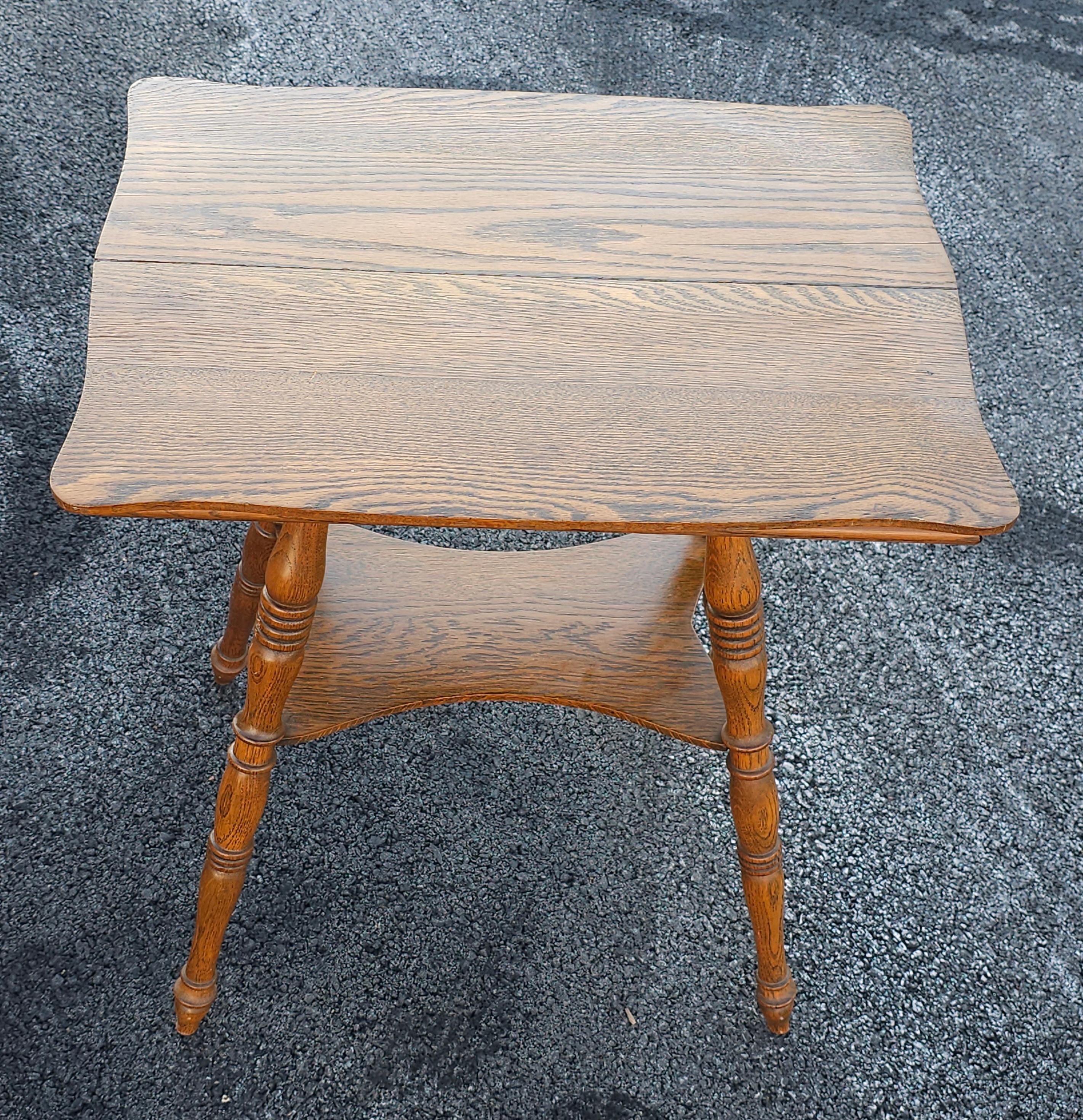 Americano Tavolo da salotto vittoriano in Oak dei primi del Novecento in vendita