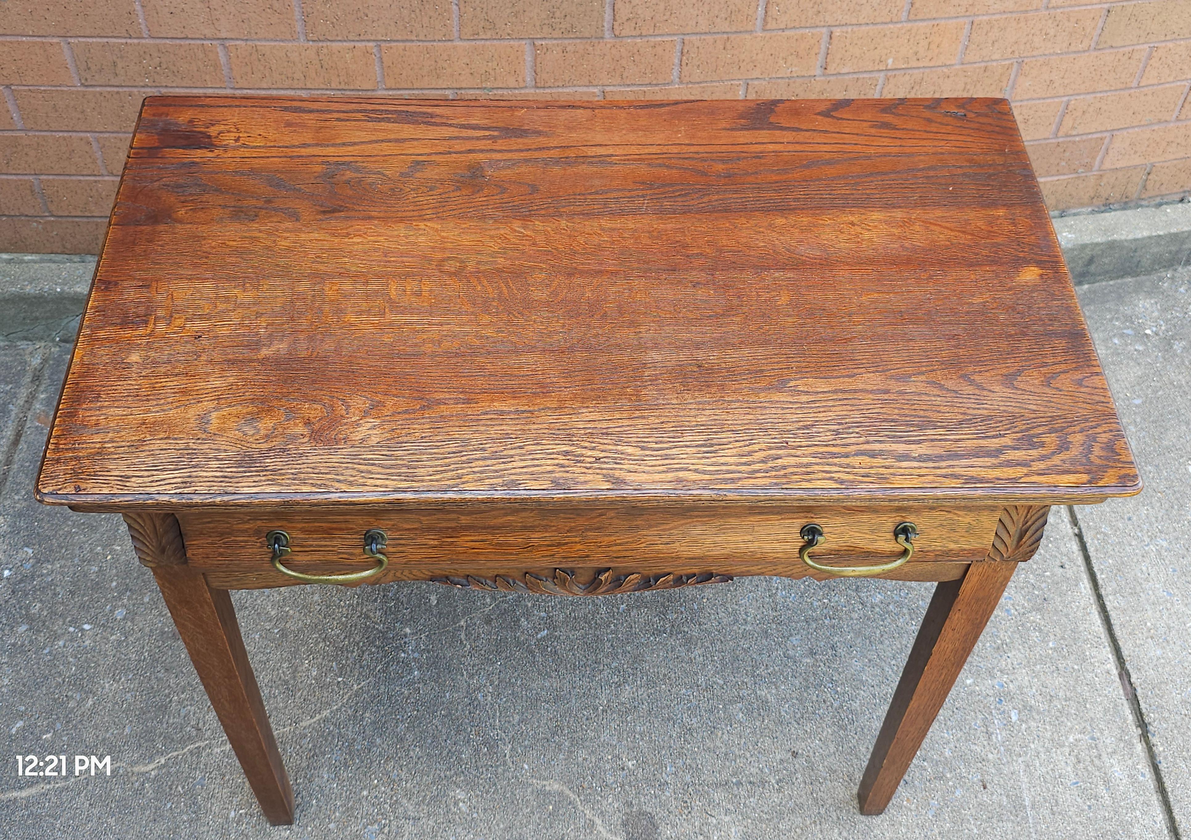 Stained Early 20th Century Victorian Style Oak Dressing Table Console Table For Sale