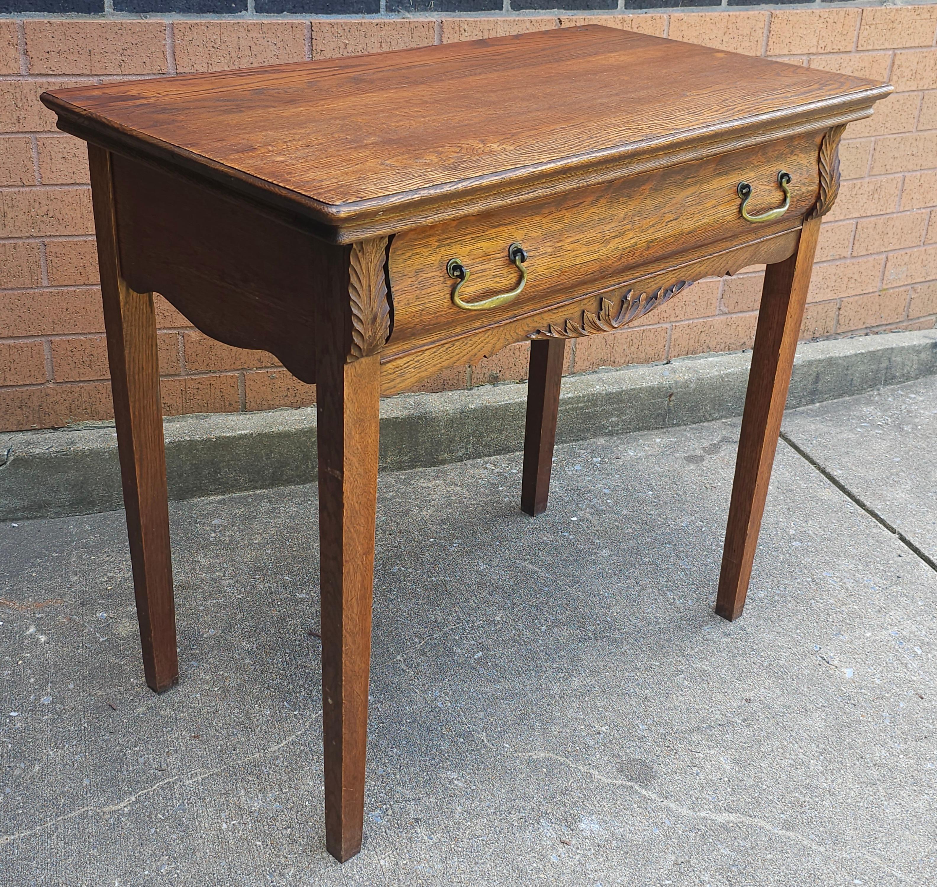Early 20th Century Victorian Style Oak Dressing Table Console Table In Good Condition For Sale In Germantown, MD