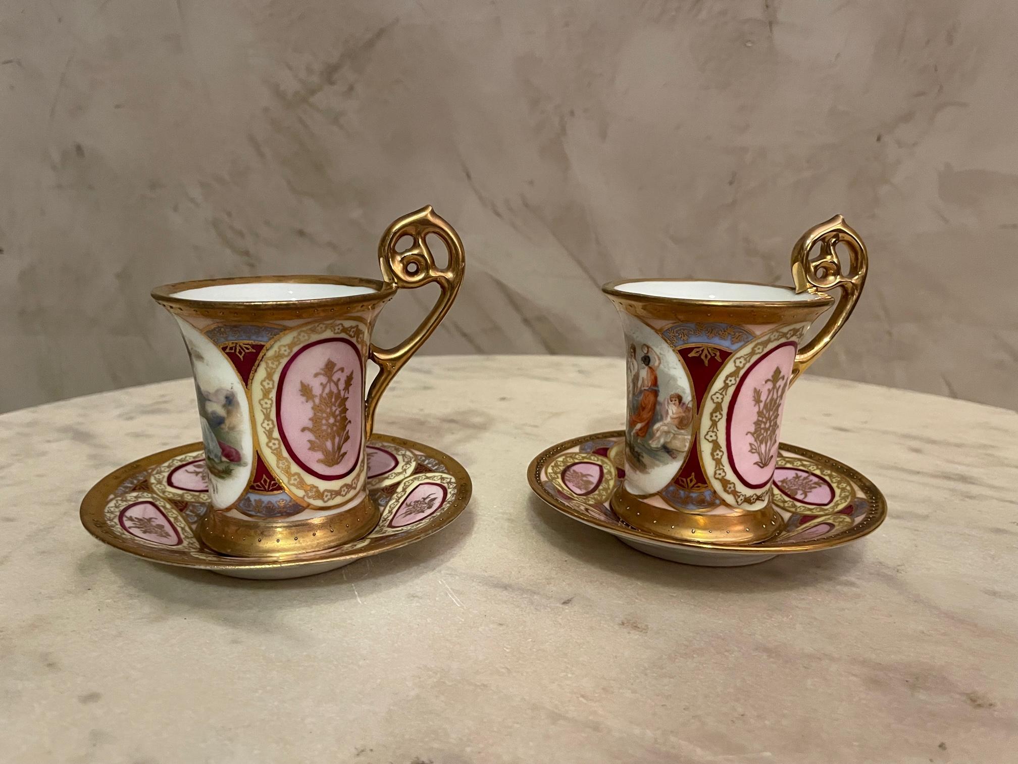 French Early 20th Century Vienna Porcelain Set of Tea Cups, 1900s For Sale
