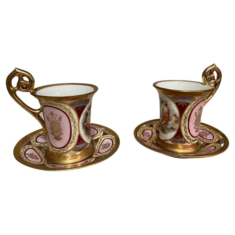 Early 20th Century Vienna Porcelain Set of Tea Cups, 1900s For Sale at