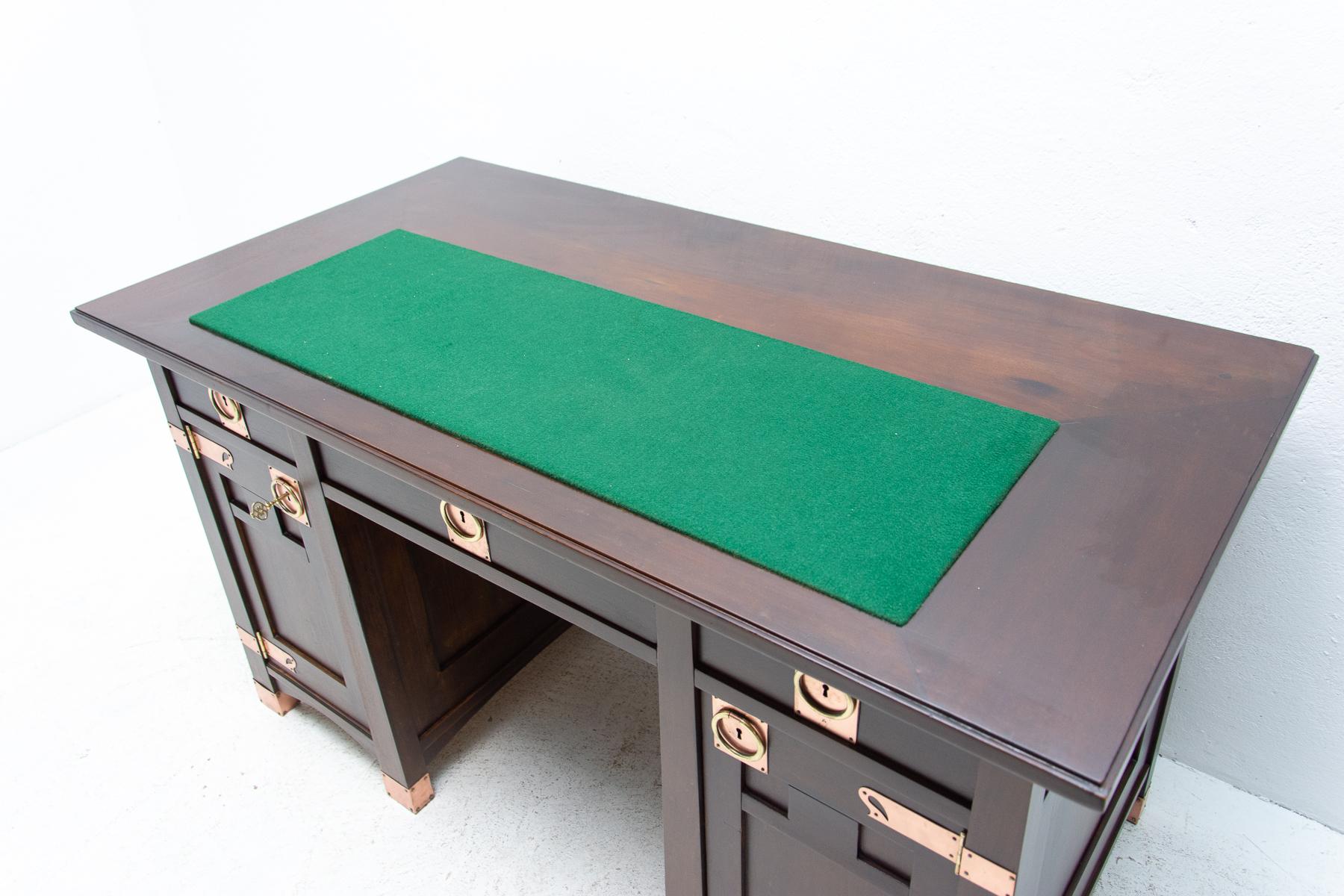  Early 20th Century Viennese Secession oak writing desk For Sale 14