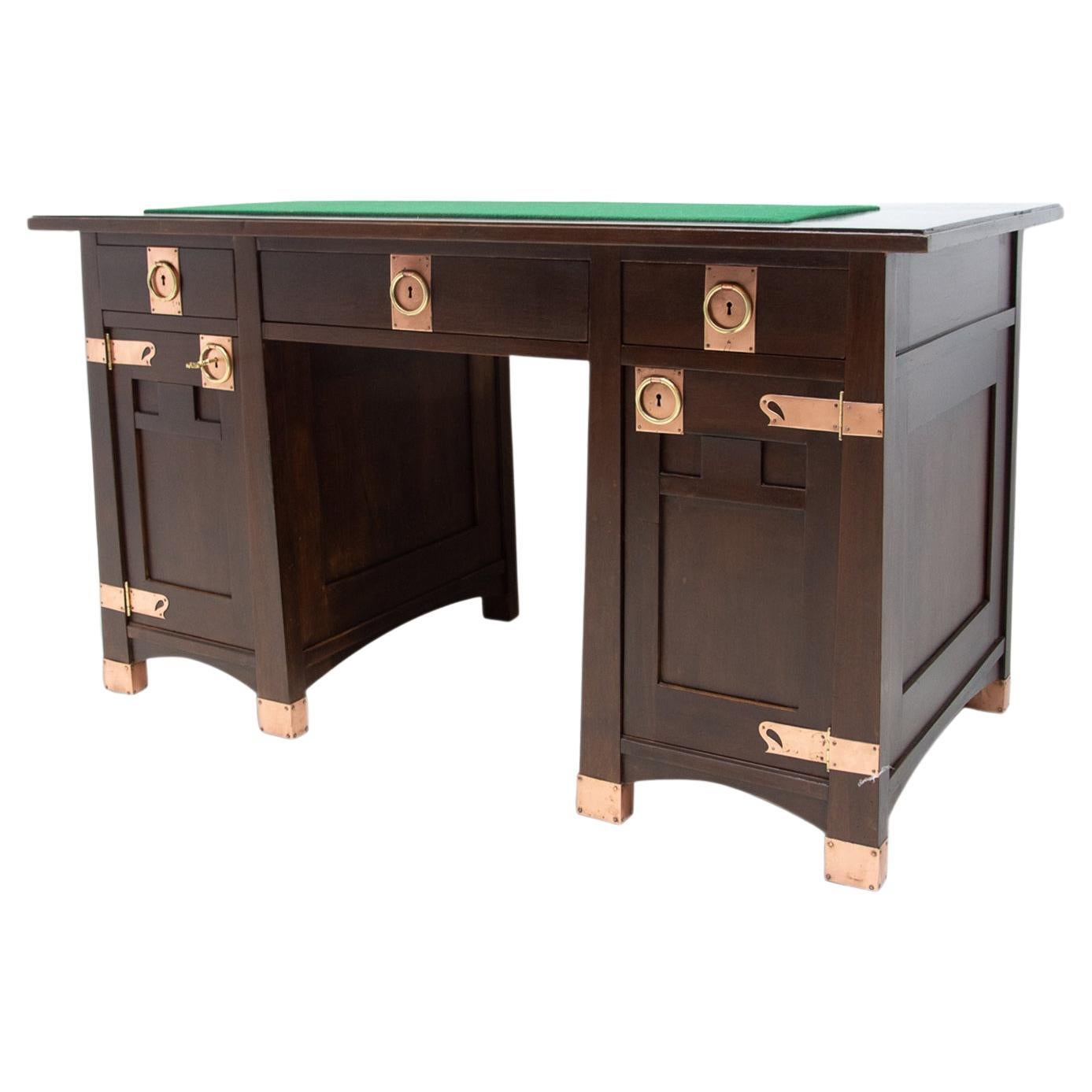  Early 20th Century Viennese Secession oak writing desk For Sale